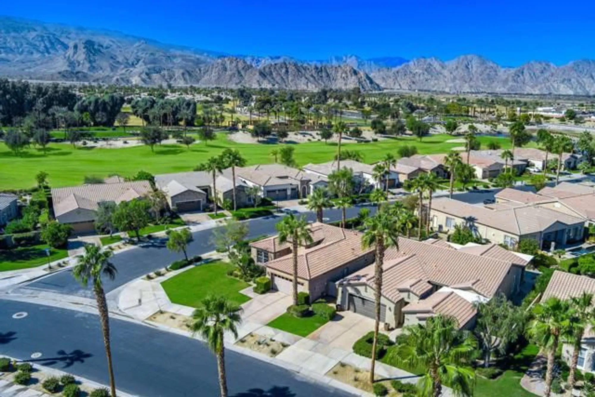 Property Slideshow image 44 of 79 | 81626 prism dr, La Quinta, CA, 92253