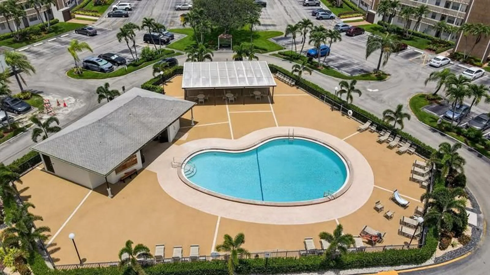 Property Slideshow image 11 of 28 | 1036 guildford b # 1036, Boca Raton, FL, 33434