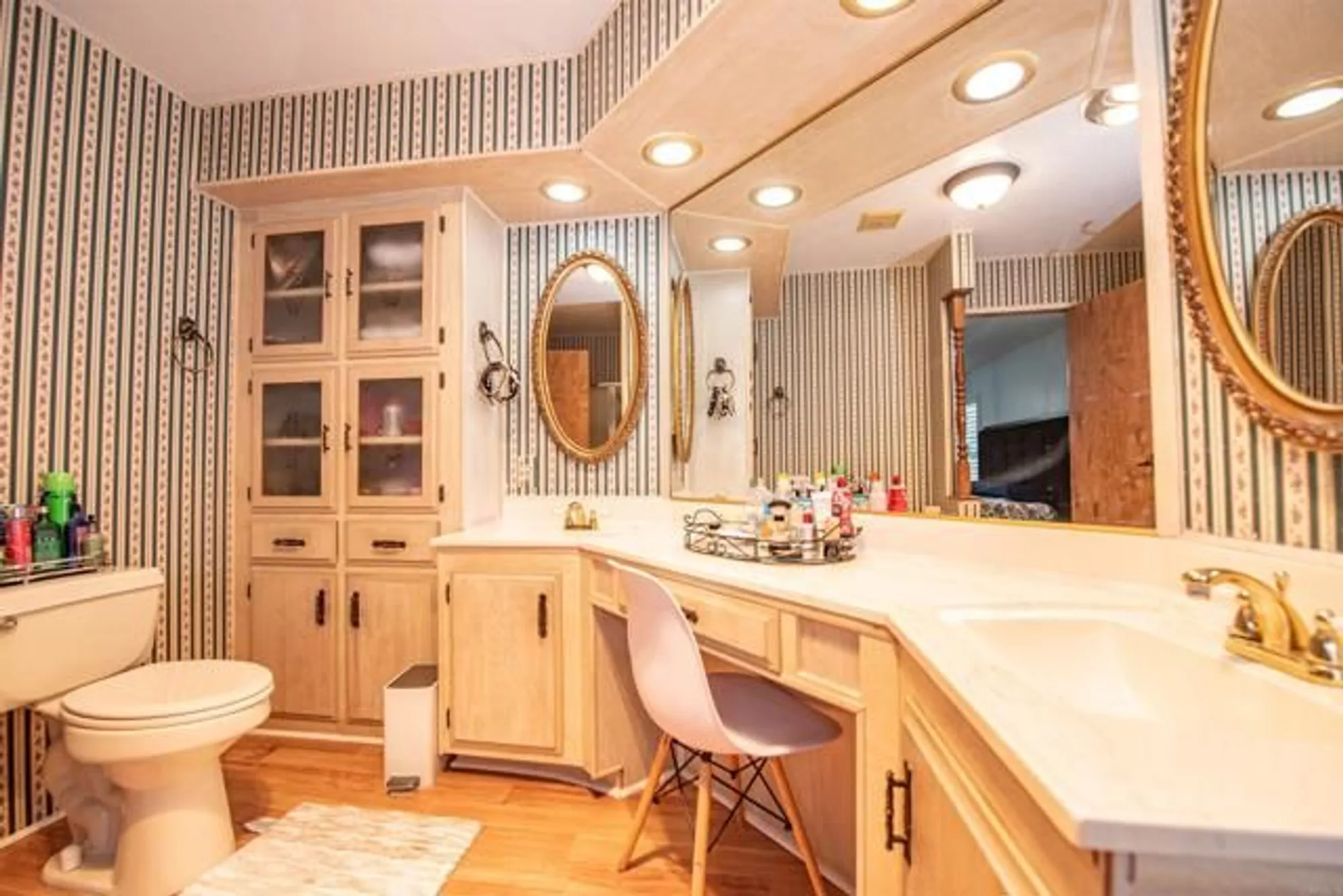 Property Slideshow image 46 of 67 | 38210 via taffia, Murrieta, CA, 92563