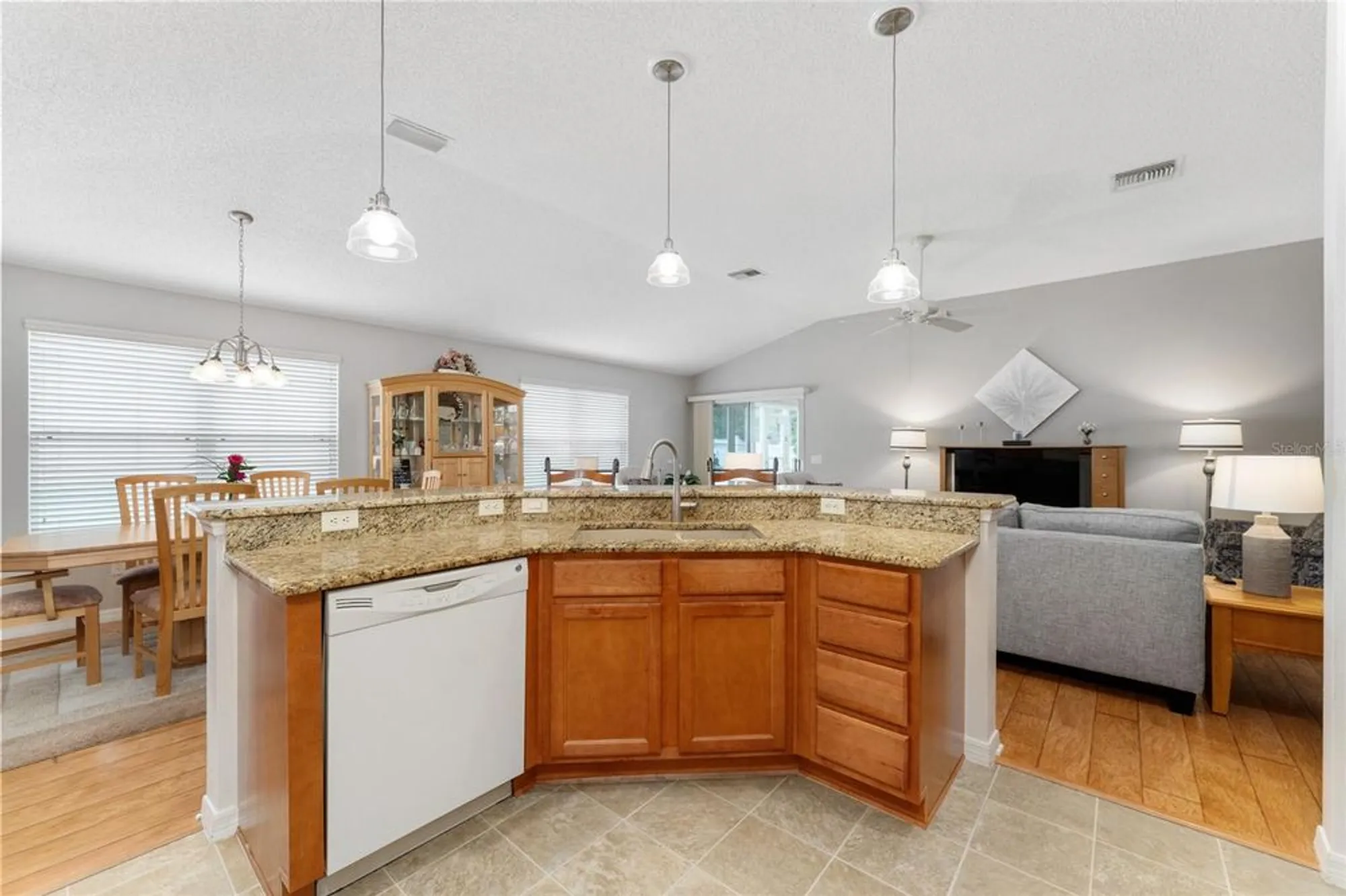Property Slideshow image 13 of 45 | 1731 mount carmel ter, The Villages, FL, 32162