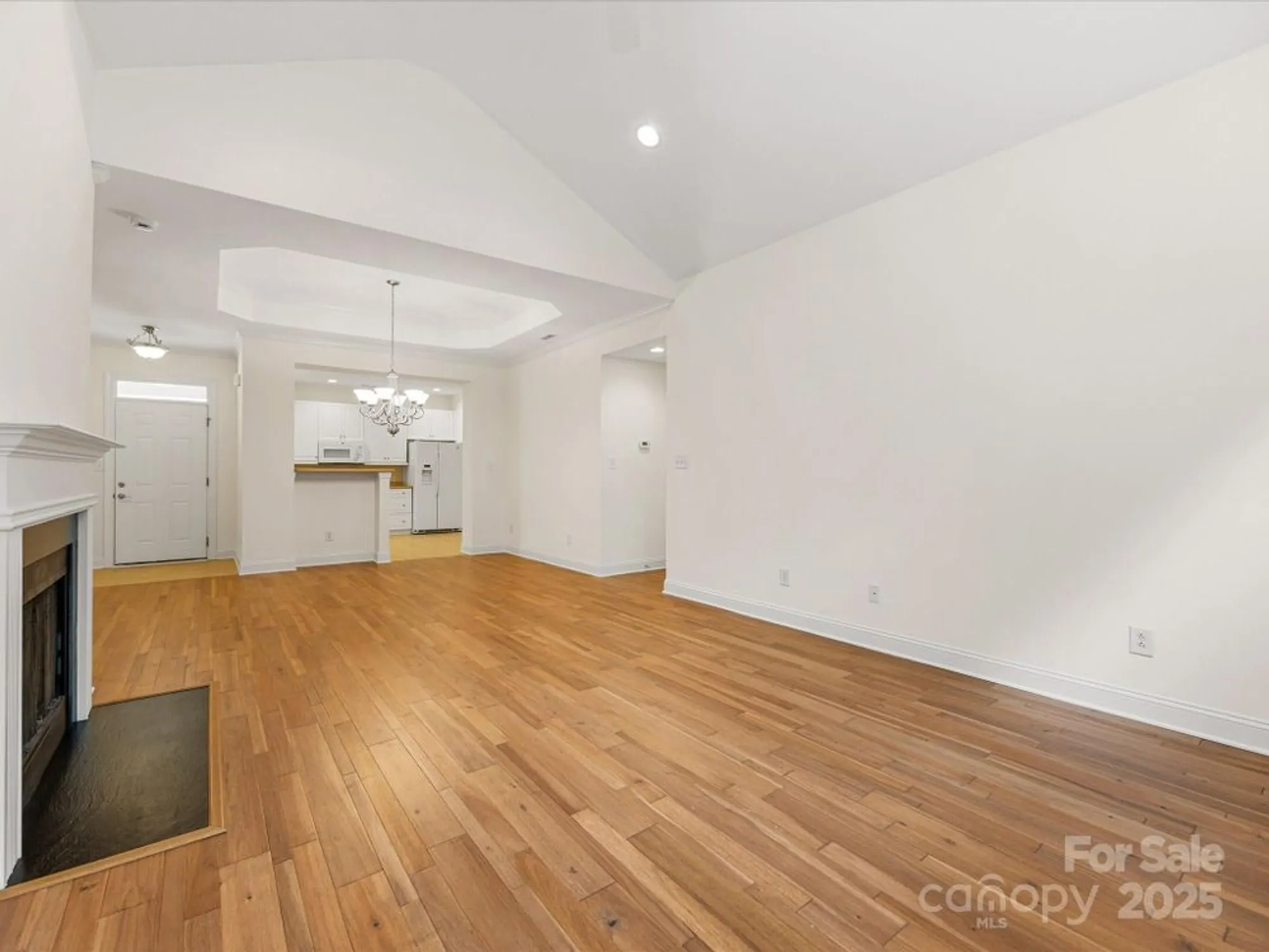 Property Slideshow image 11 of 47 | 2963 bellasera way, Matthews, NC, 28105