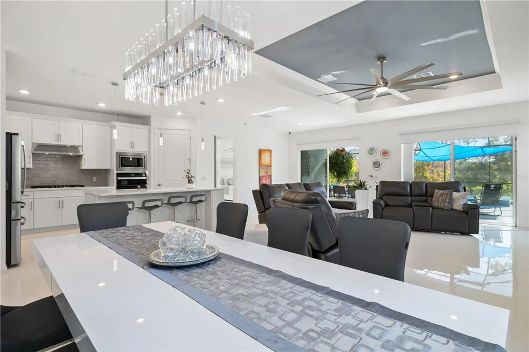Property Slideshow image 16 of 70 | 15162 canopy cove dr, Winter Garden, FL, 34787
