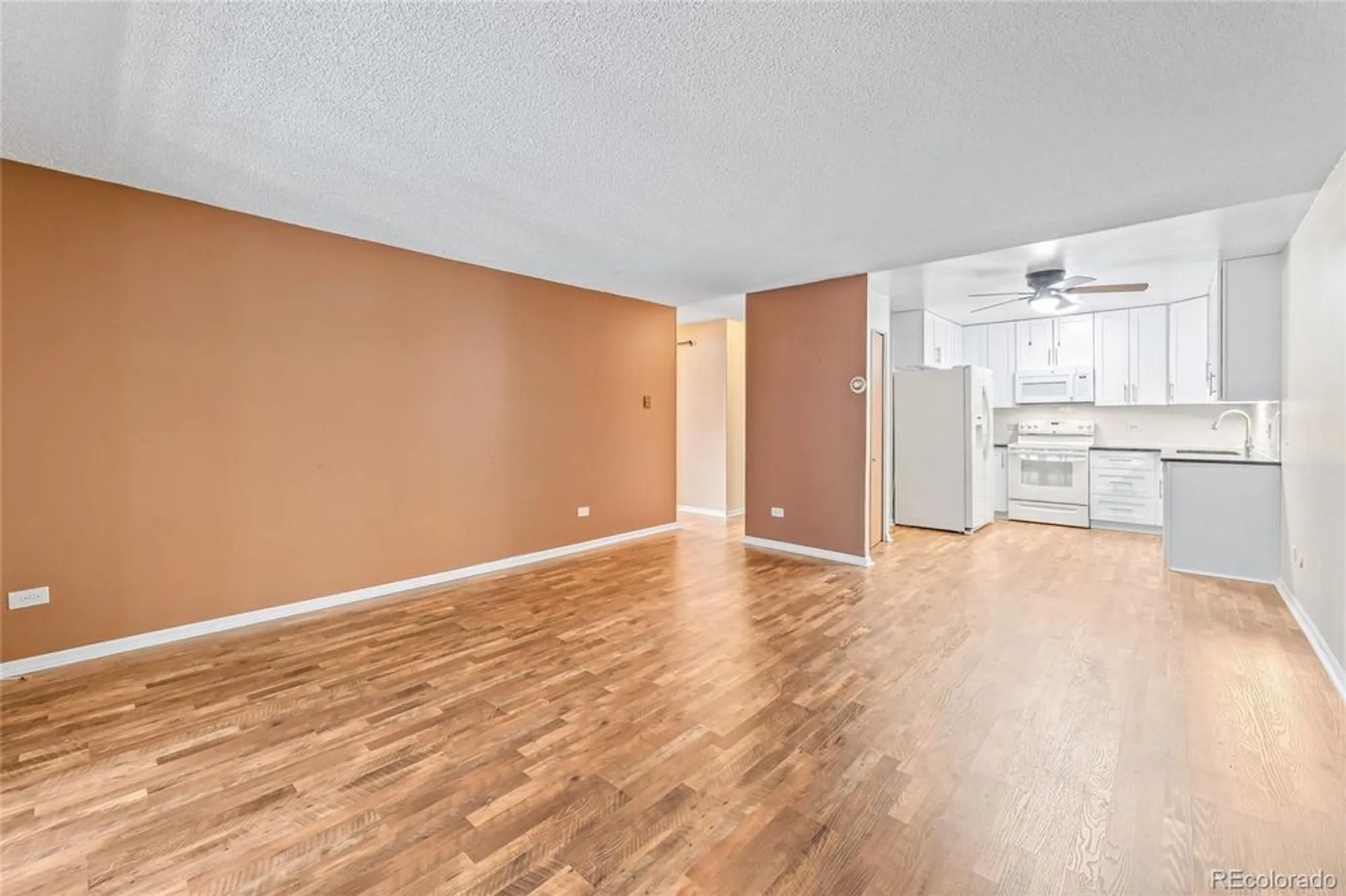 Property Slideshow image 13 of 34 | 610 s alton way 1b, Denver, CO, 80247