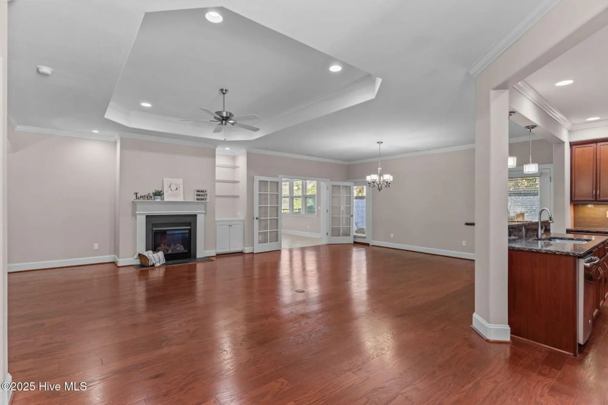Property Slideshow image 11 of 88 | 6097 shore park dr, Leland, NC, 28451