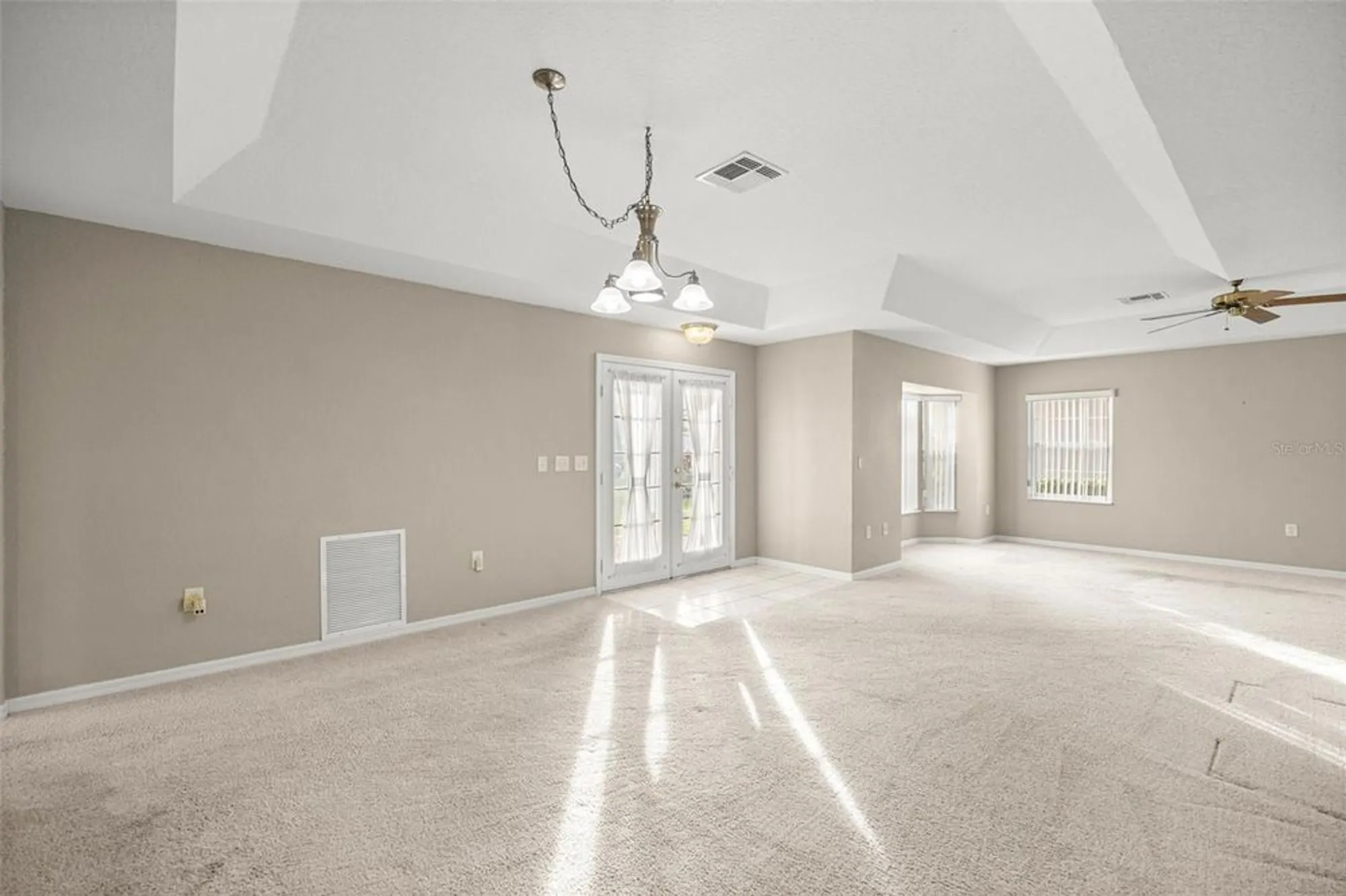 Property Slideshow image 5 of 50 | 10970 sw 69th cir, Ocala, FL, 34476