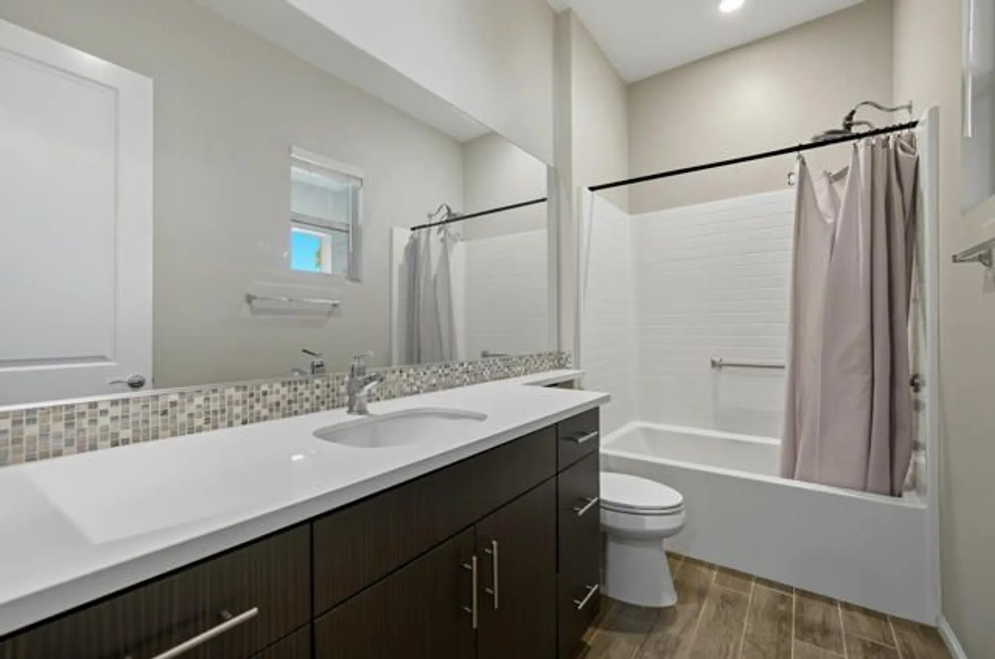 Property Slideshow image 26 of 67 | 82595 ladder canyon dr, Indio, CA, 92201
