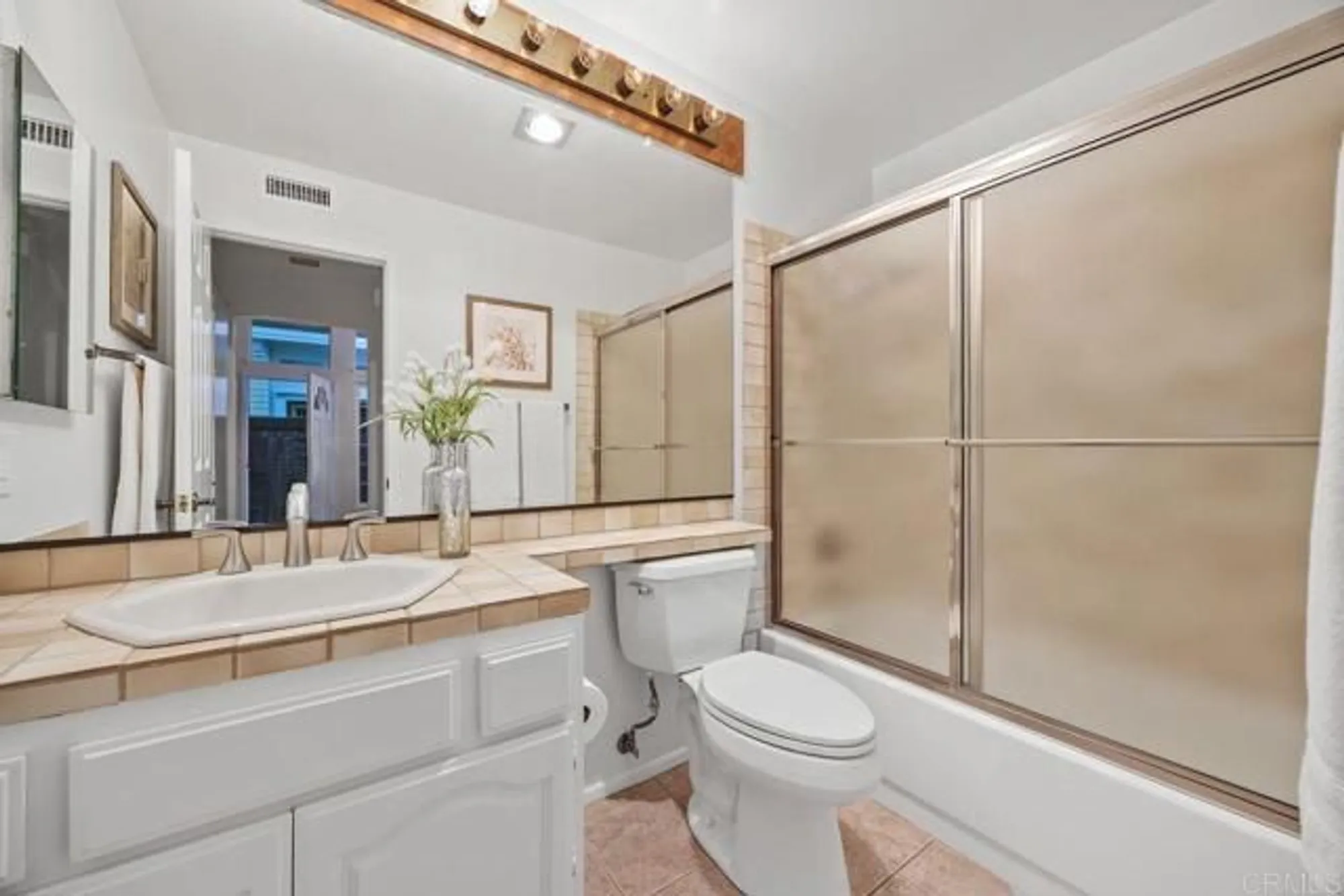 Property Slideshow image 22 of 45 | 7219 linden ter, Carlsbad, CA, 92011