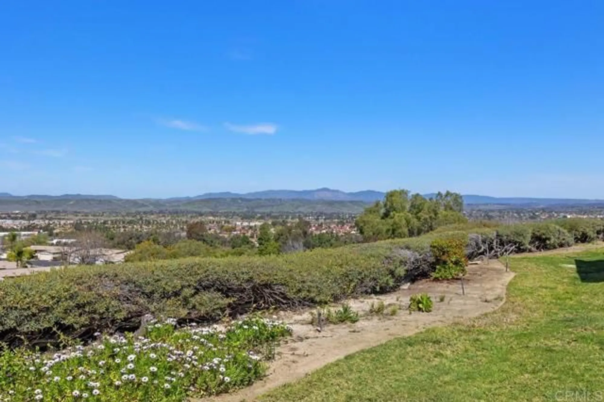 Property Slideshow image 3 of 45 | 4428 skimmer way, Oceanside, CA, 92057