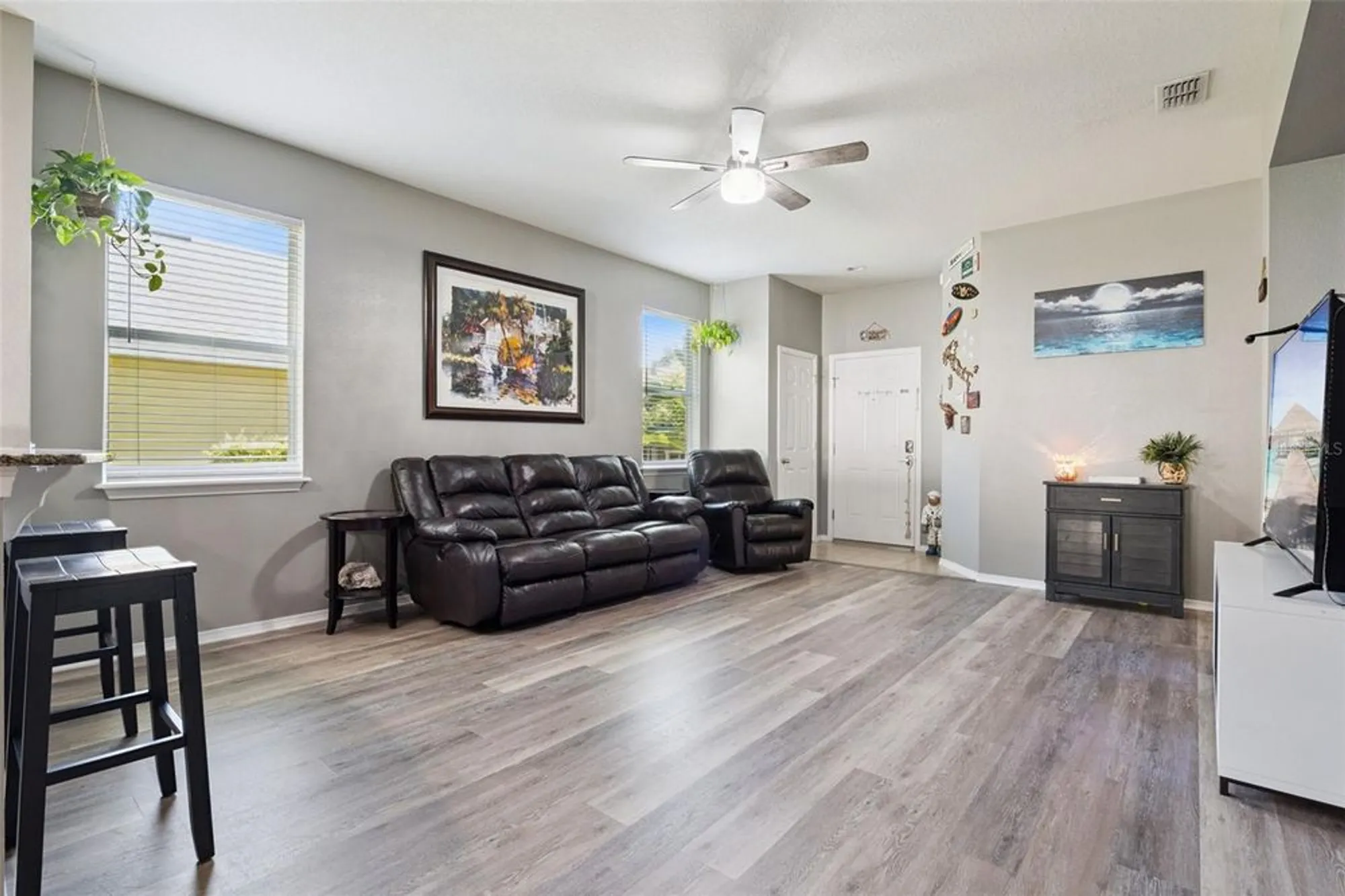 Property Slideshow image 8 of 54 | 30242 tokara ter, Mount Dora, FL, 32757