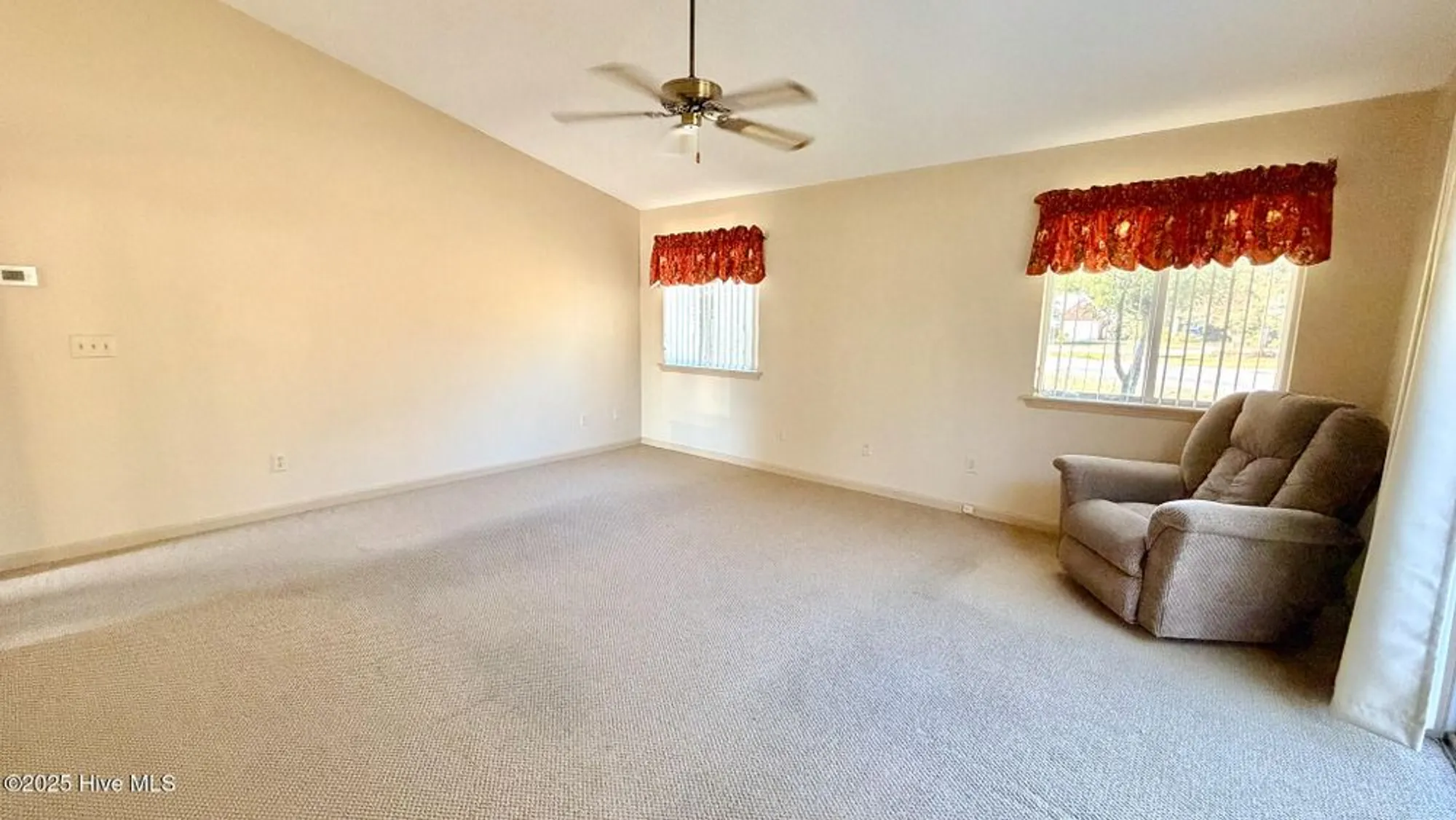 Property Slideshow image 14 of 34 | 502 gleneagles dr, Myrtle Beach, SC, 29588