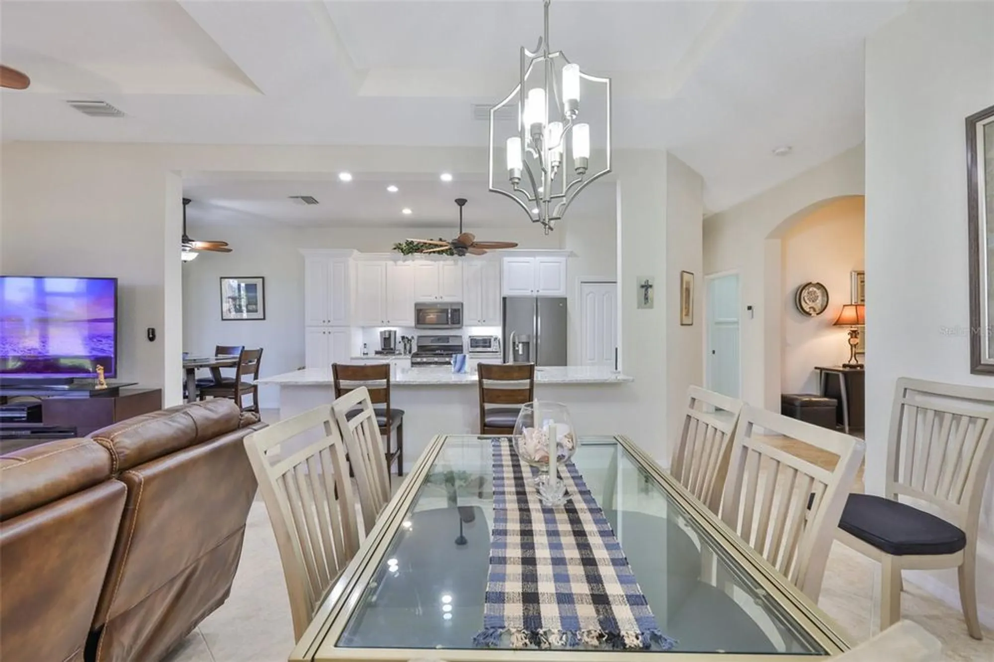 Property Slideshow image 16 of 38 | 818 king leon way, Sun City Center, FL, 33573