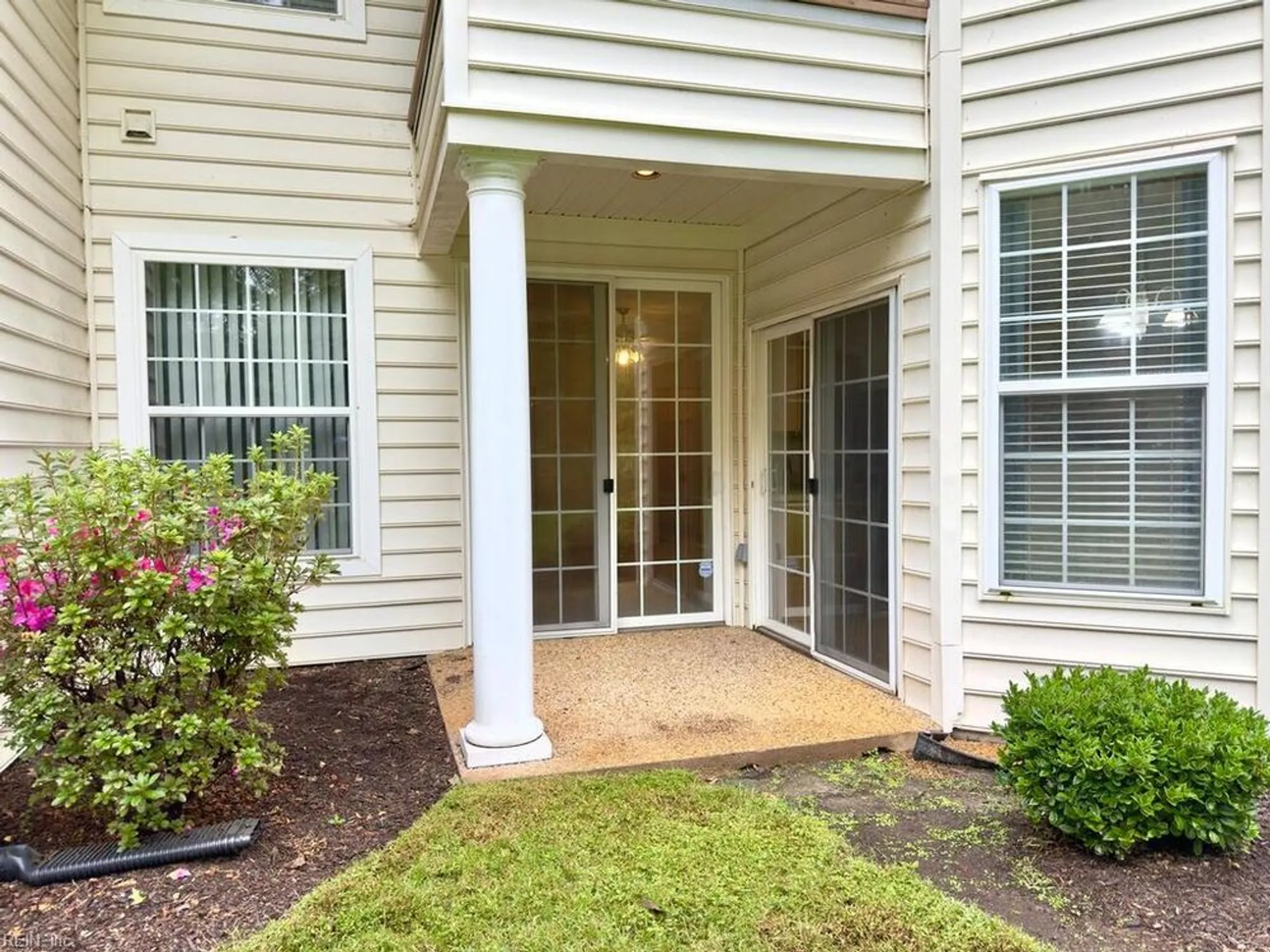 Property Slideshow image 5 of 36 | 2849 majestic oak ct, Virginia Beach, VA, 23456