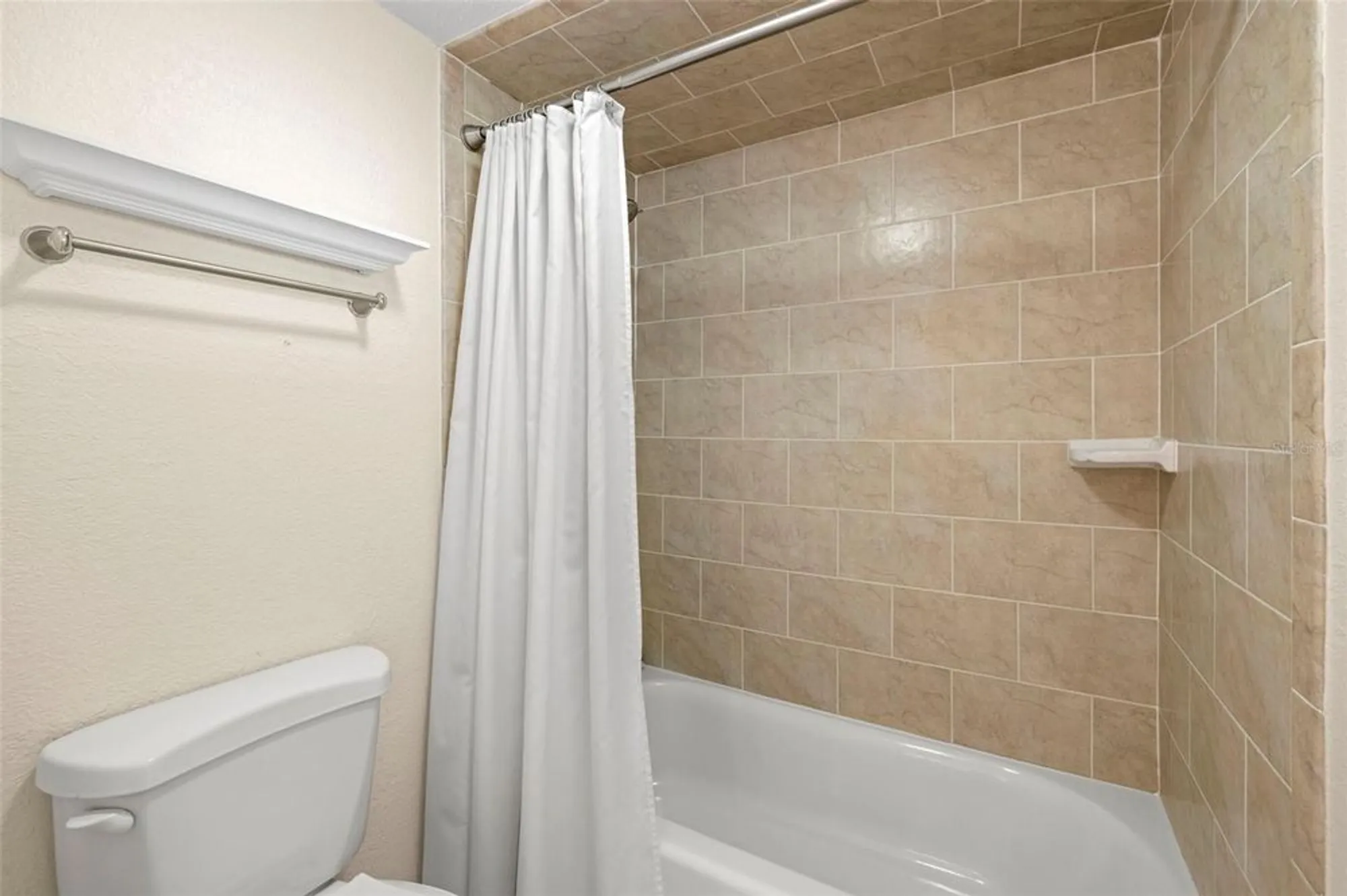 Property Slideshow image 16 of 40 | 7300 sun island dr 605, South Pasadena, FL, 33707