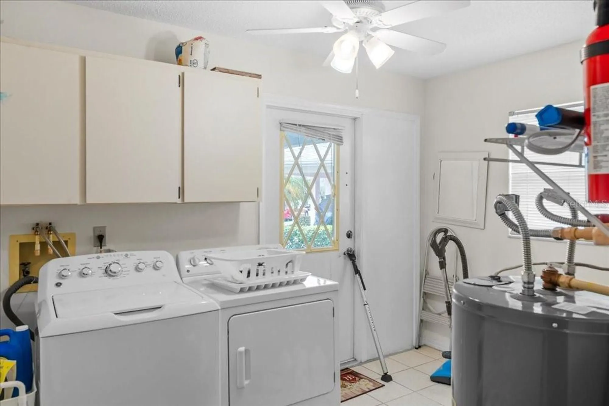 Property Slideshow image 19 of 34 | 2214 highclere cir # 6, Sun City Center, FL, 33573