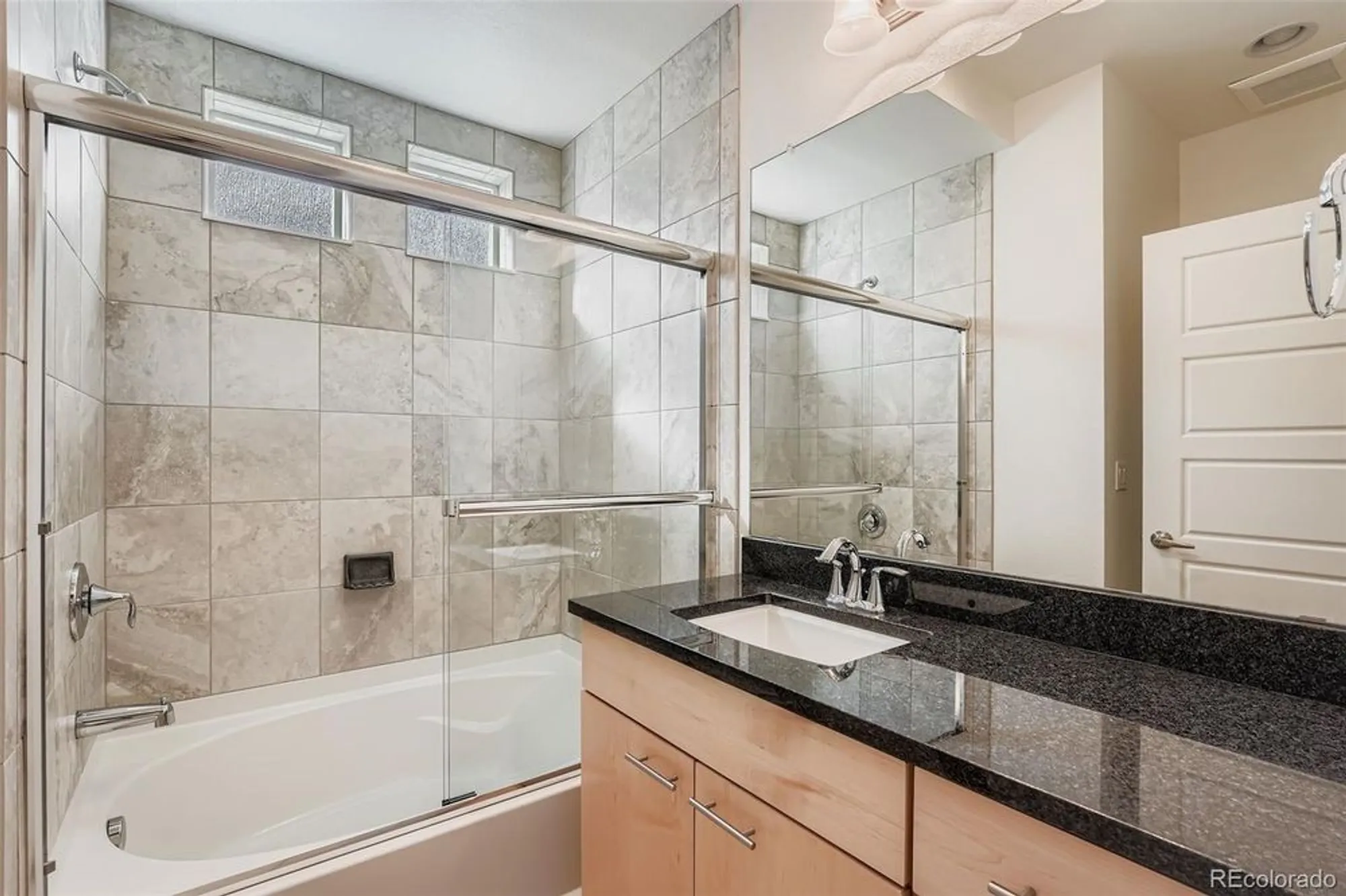 Property Slideshow image 20 of 30 | 19523 e 54th ave, Denver, CO, 80249