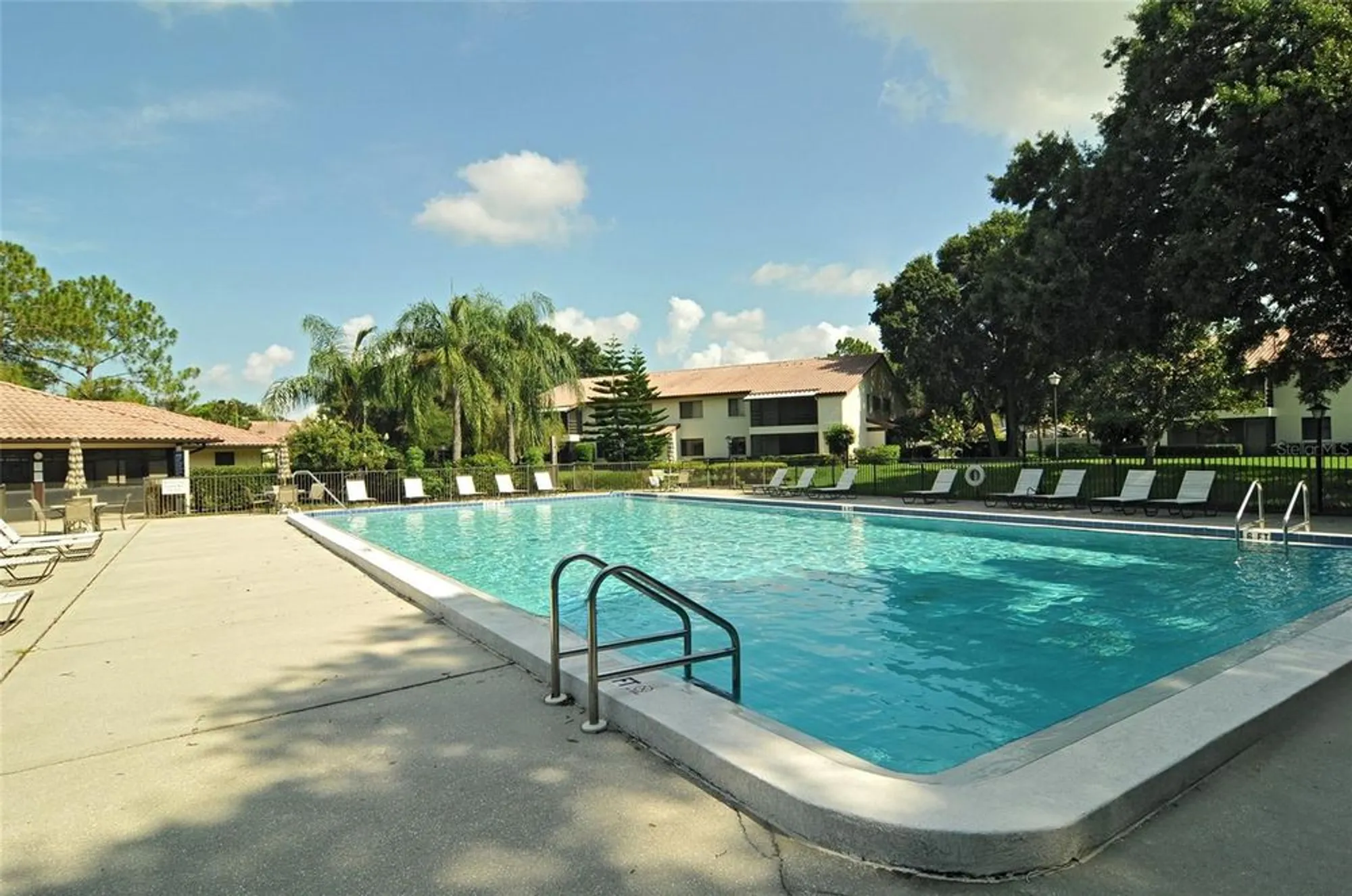 Property Slideshow image 33 of 36 | 5785 gardens dr # 5785, Sarasota, FL, 34243