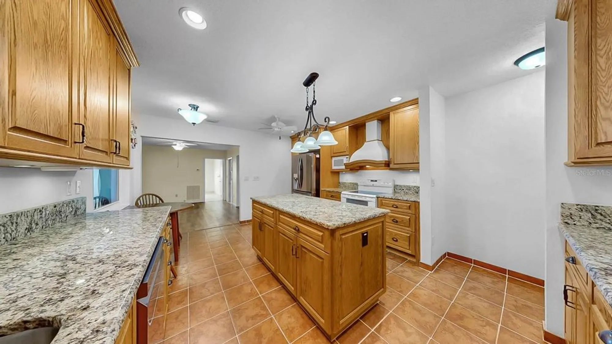 Property Slideshow image 29 of 41 | 663 allegheny dr, Sun City Center, FL, 33573