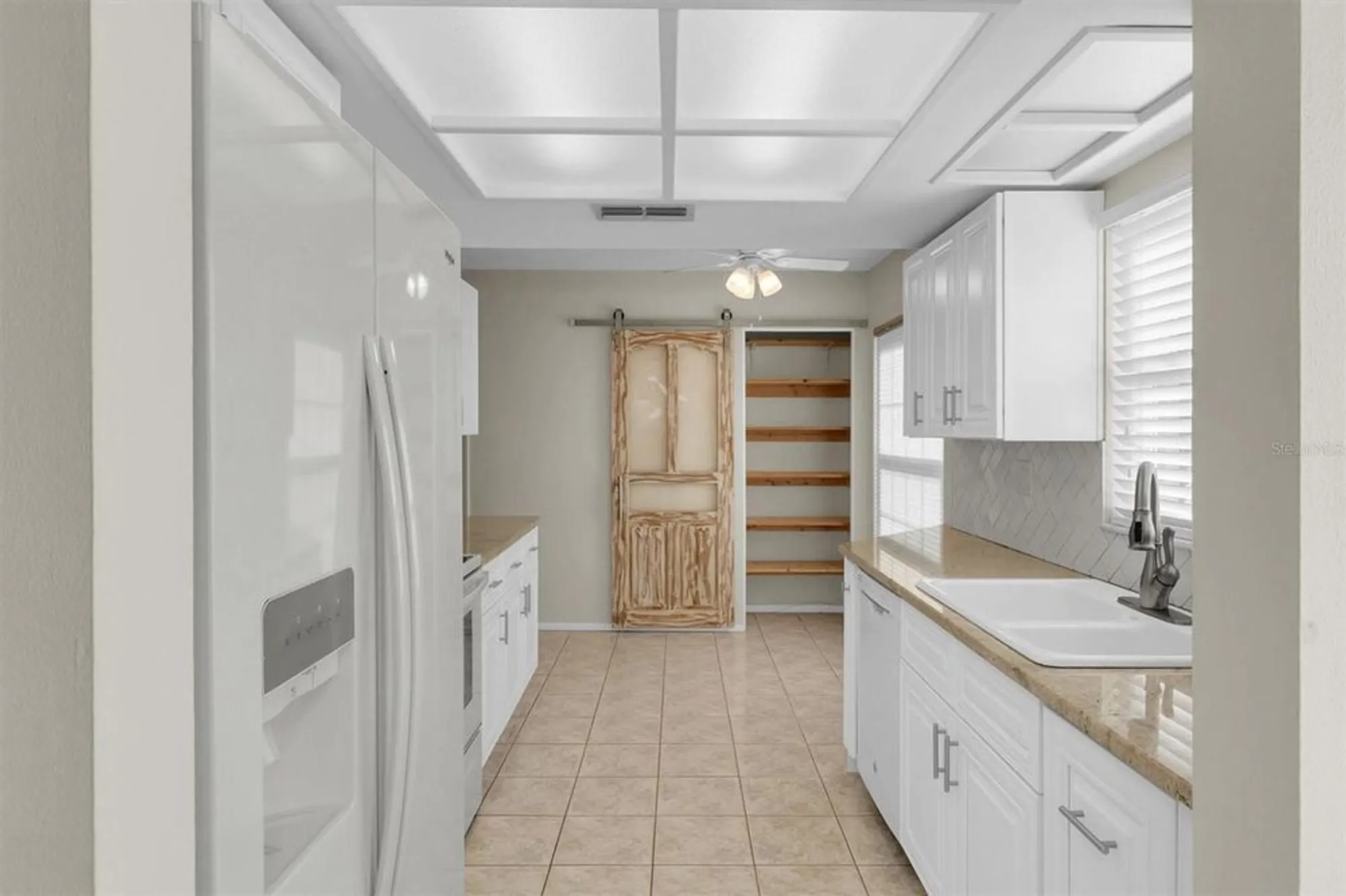 Property Slideshow image 14 of 64 | 4814 grist mill cir, New Port Richey, FL, 34655