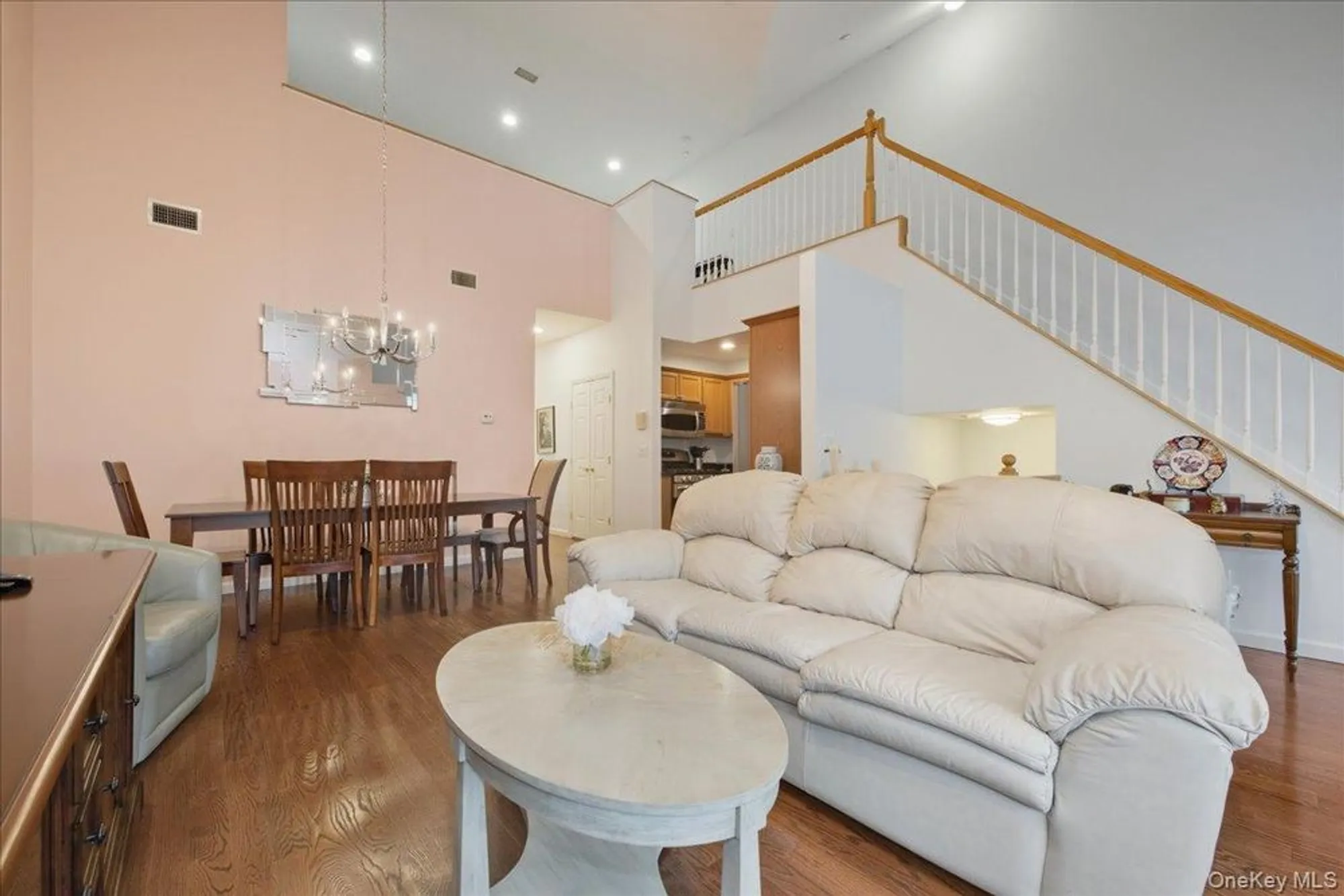 Property Slideshow image 11 of 36 | 133 spring dr # 133, East Meadow, NY, 11554