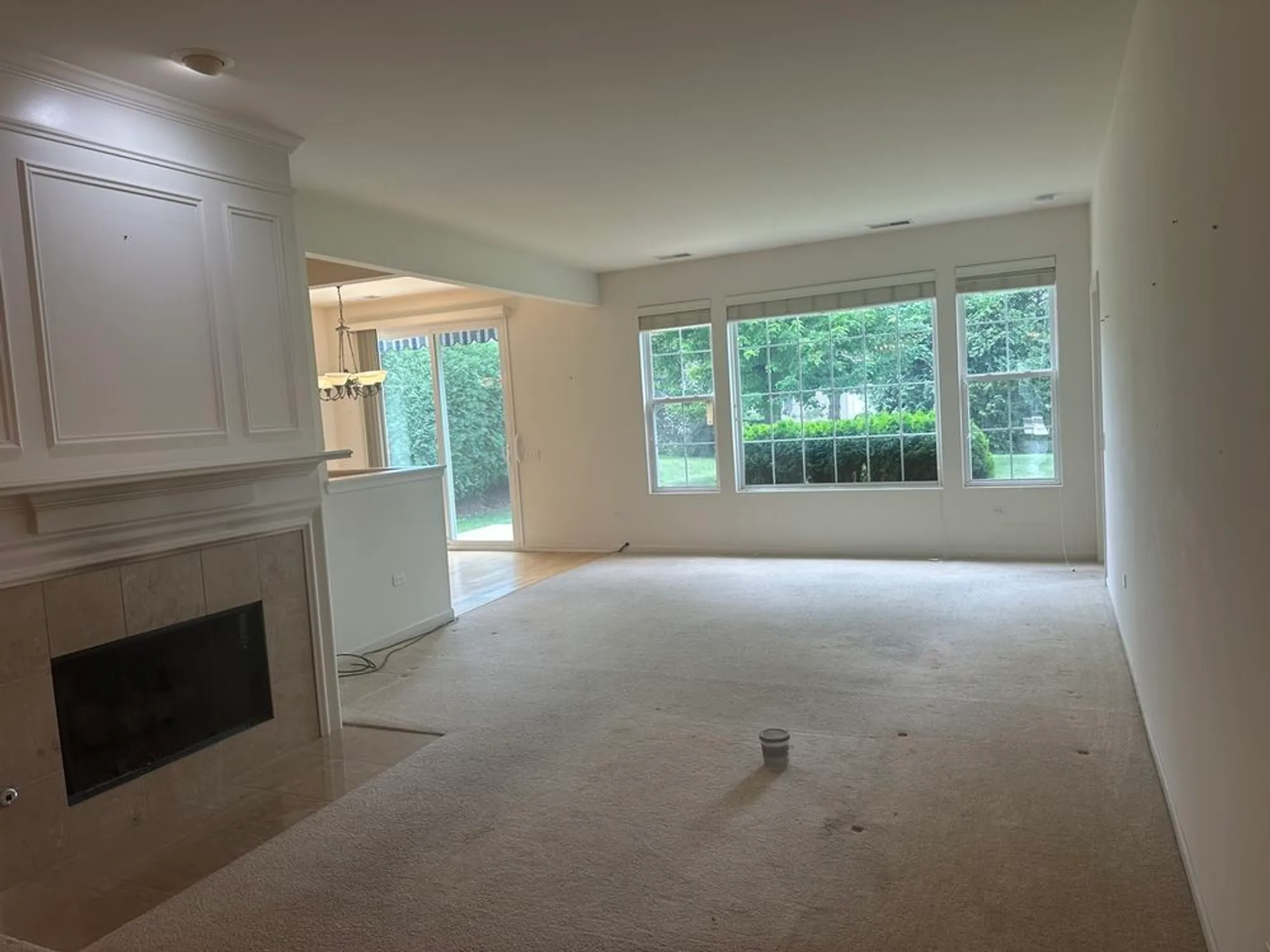 Property Slideshow image 4 of 16 | 13053 dearborn trl, Huntley, IL, 60142