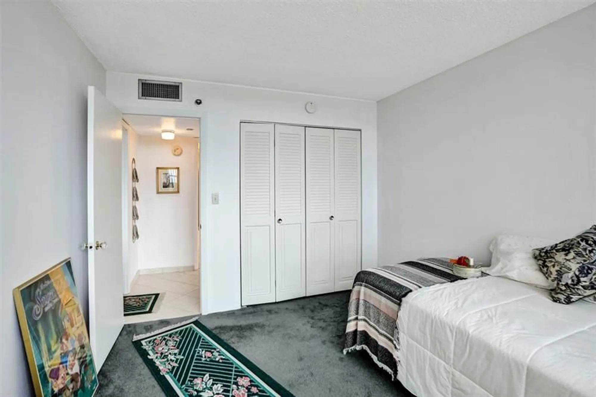 Property Slideshow image 28 of 71 | 1100 saint charles pl 612, Pembroke Pines, FL, 33026