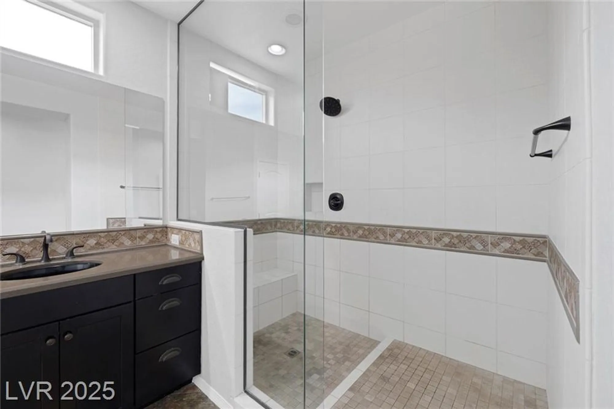 Property Slideshow image 27 of 32 | 5625 galivan vista st, North Las Vegas, NV, 89081