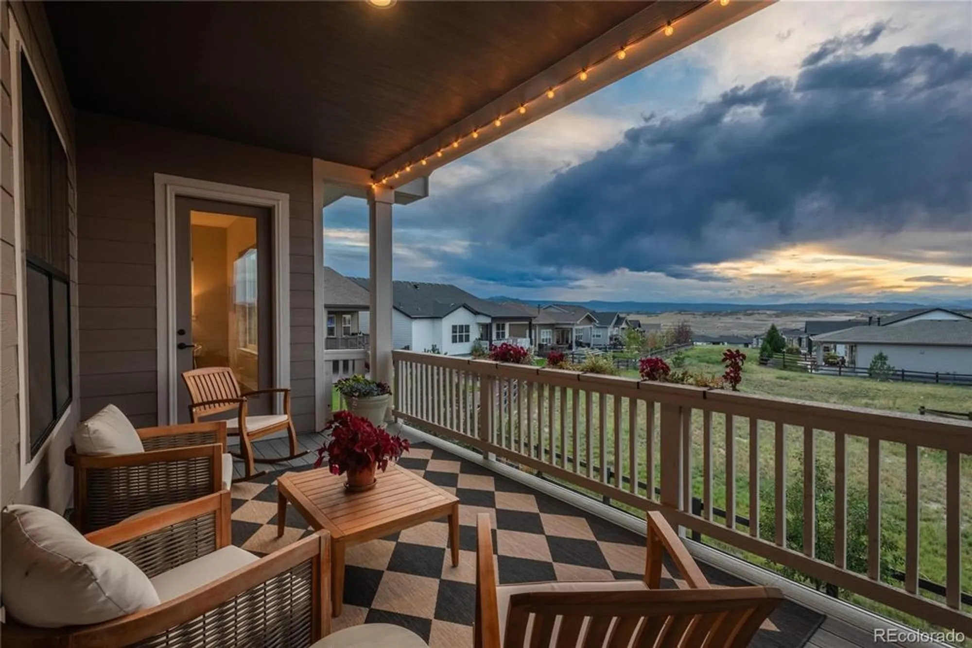 Property Slideshow image 16 of 49 | 5665 shadescale way, Castle Rock, CO, 80104