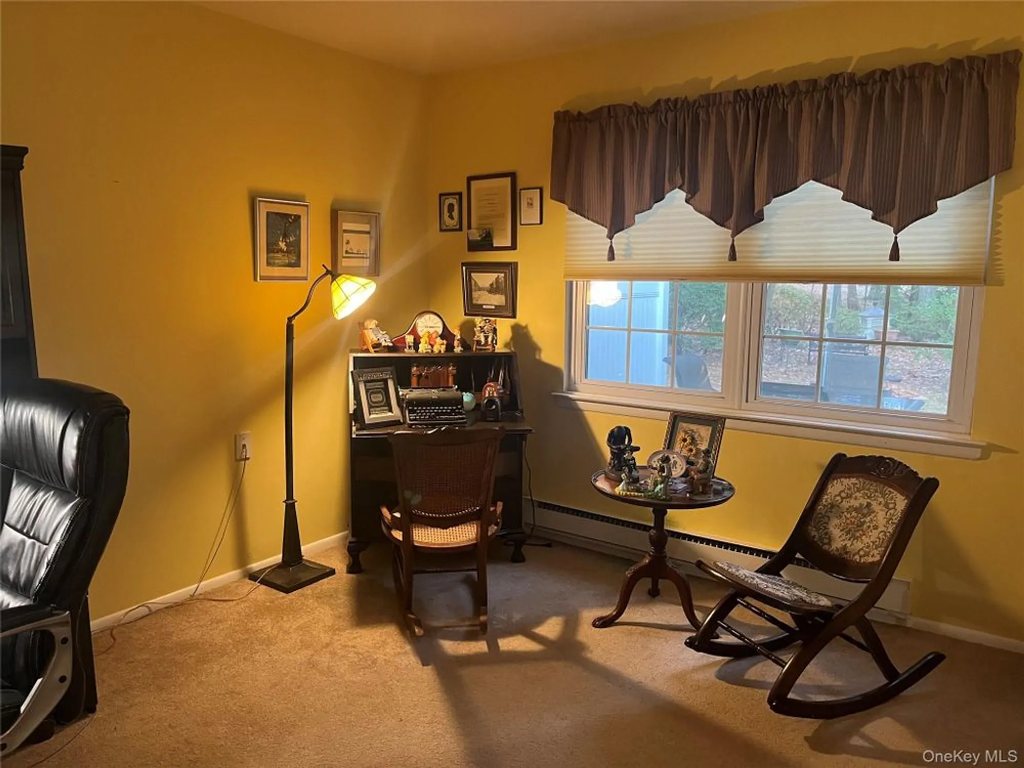Property Slideshow image 16 of 30 | 194 canterbury dr, Ridge, NY, 11961