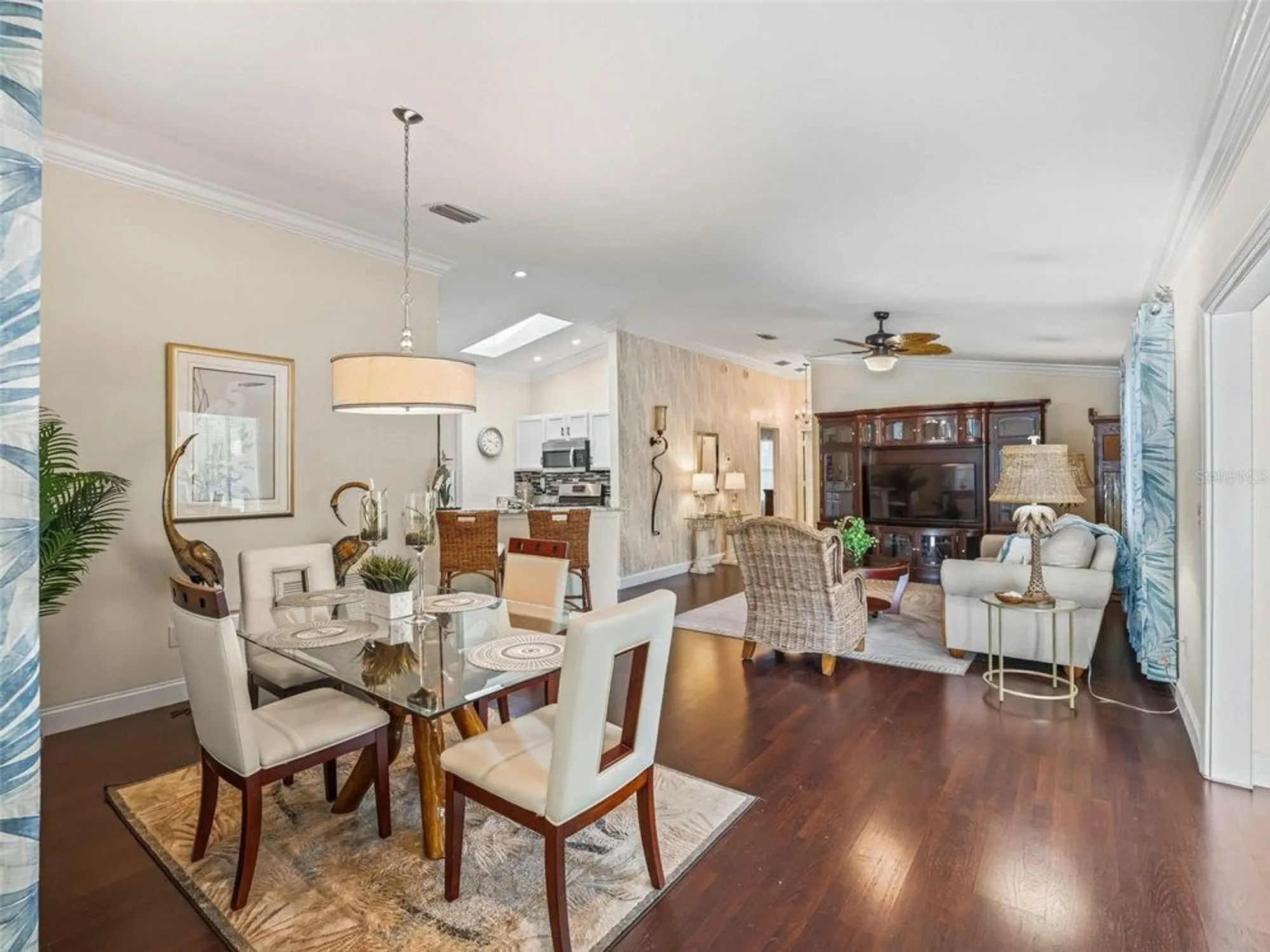 Property Slideshow image 9 of 34 | 17324 se 82nd pecan ter, The Villages, FL, 32162