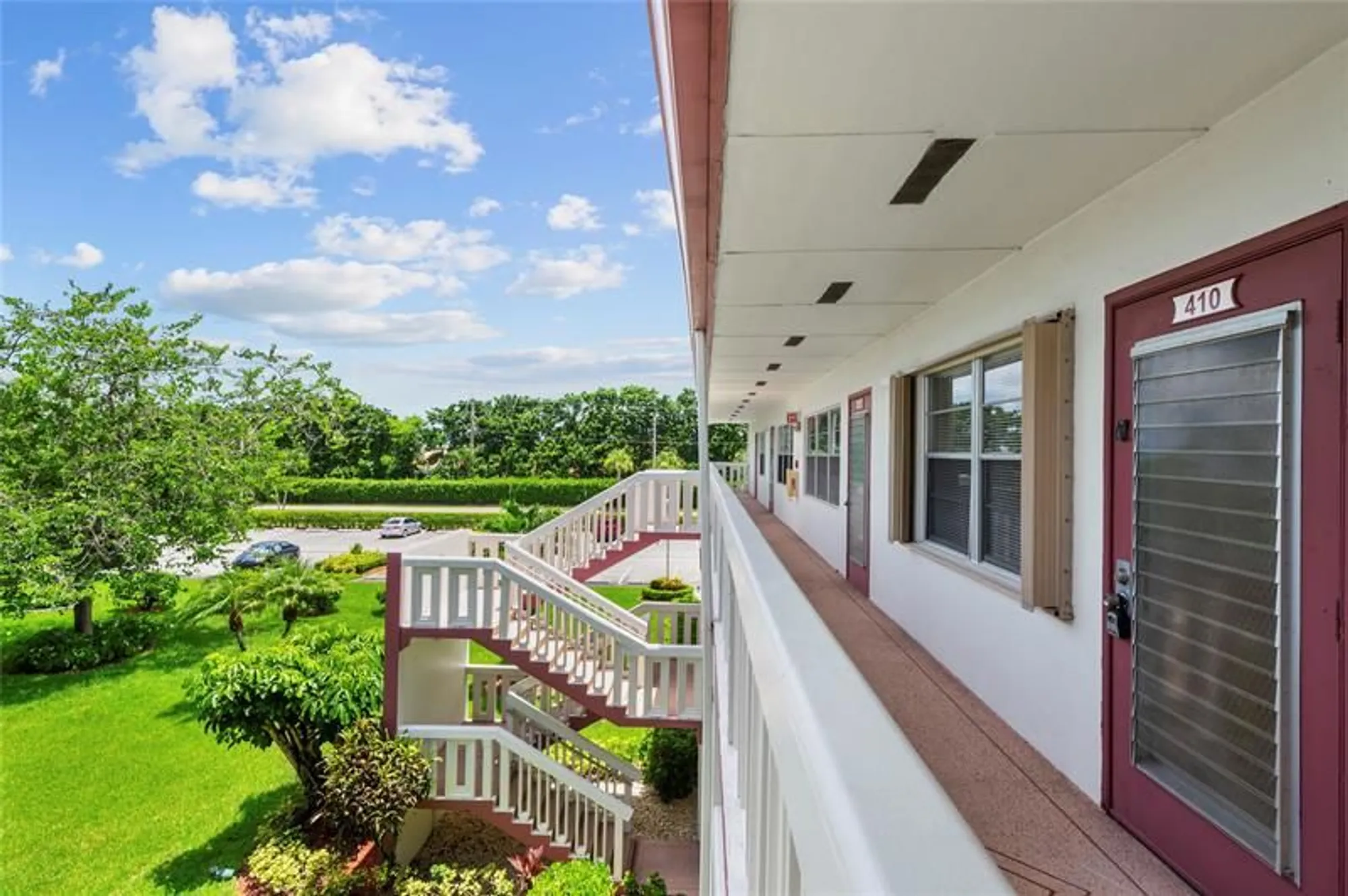 Property Slideshow image 7 of 26 | 410 fanshaw j # 410, Boca Raton, FL, 33434