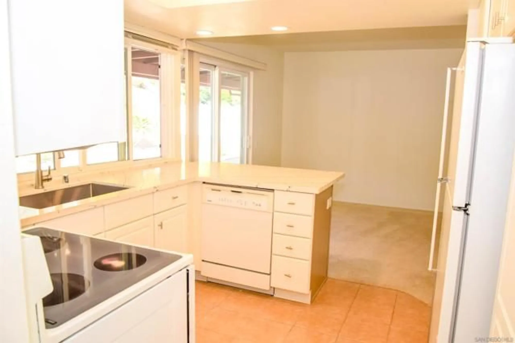 Property Slideshow image 9 of 56 | 16734 bernardo oaks dr, San Diego, CA, 92128