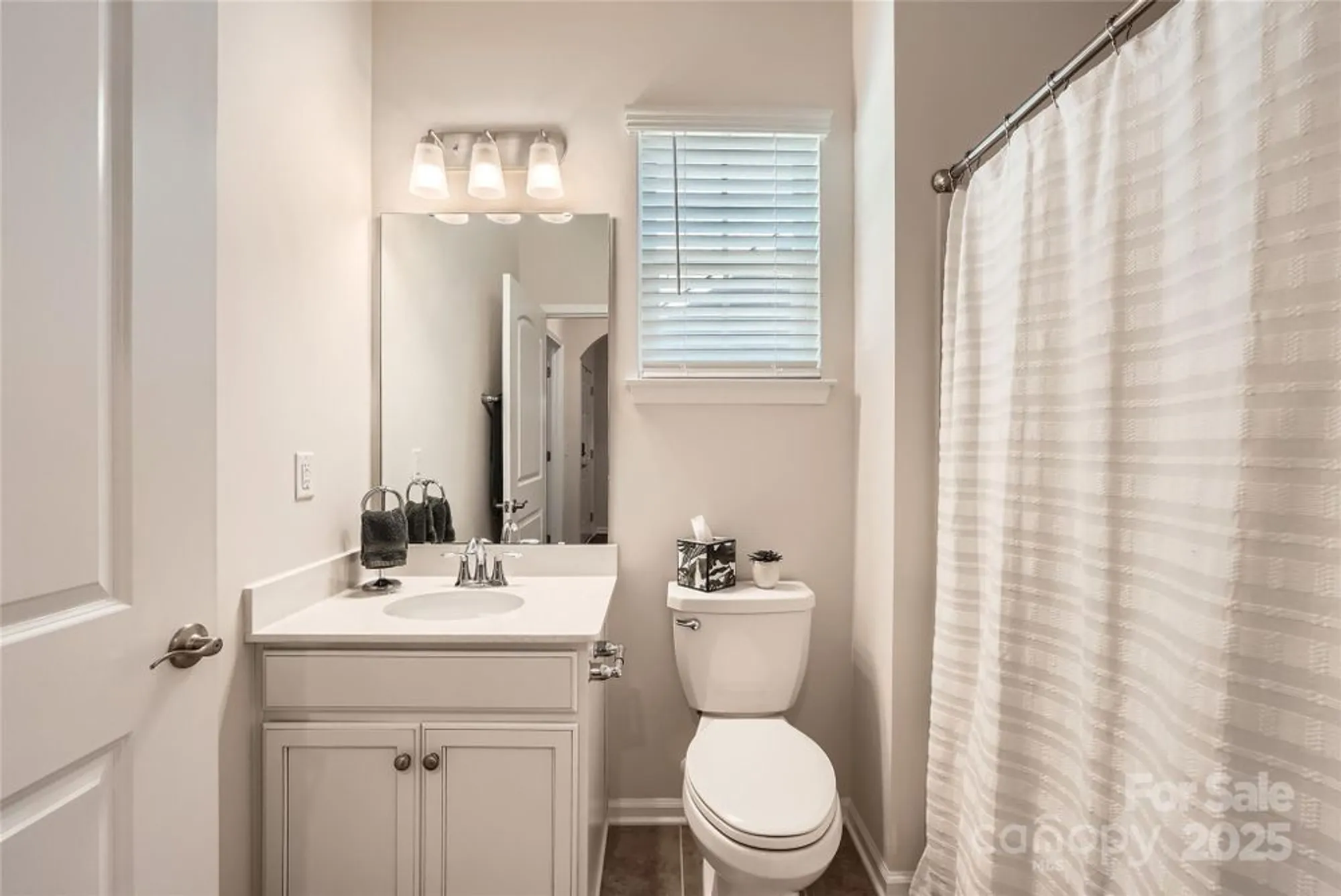 Property Slideshow image 15 of 41 | 525 cellini pl, Mount Holly, NC, 28120