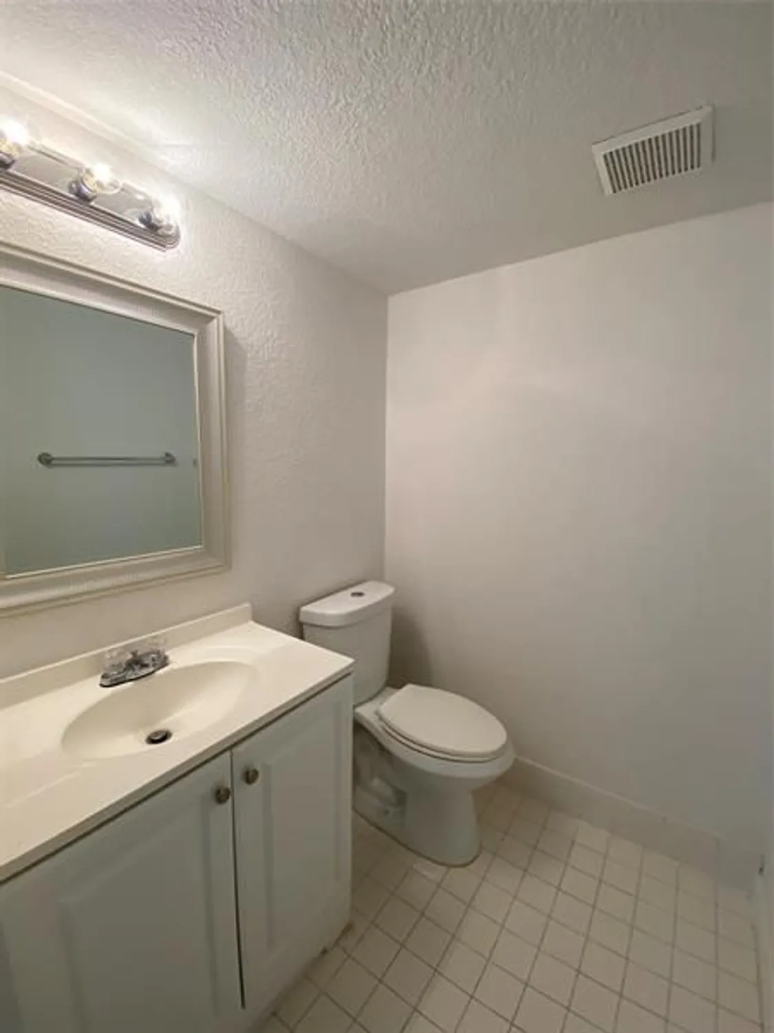 Property Slideshow image 18 of 28 | 251 sw 132nd way h108, Pembroke Pines, FL, 33027