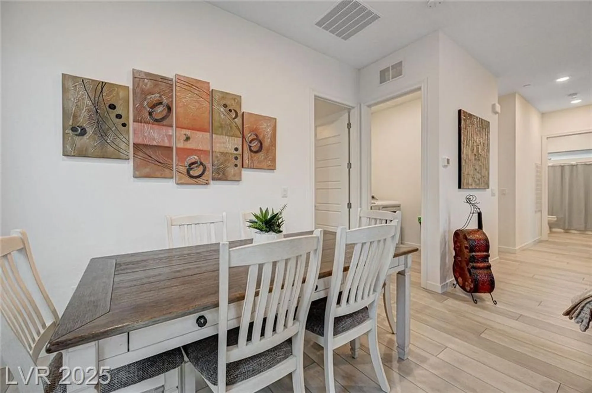 Property Slideshow image 18 of 67 | 912 allister fields ln, Las Vegas, NV, 89138