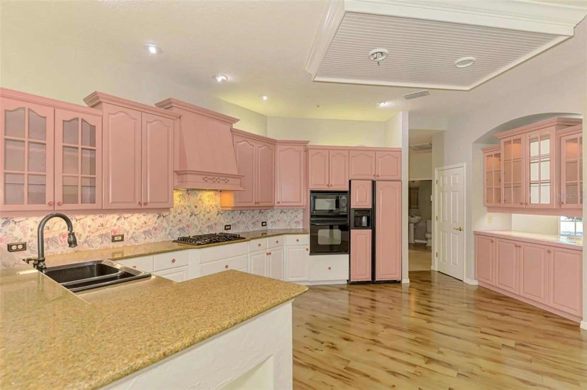 Property Slideshow image 28 of 79 | 4889 carrington cir, Sarasota, FL, 34243