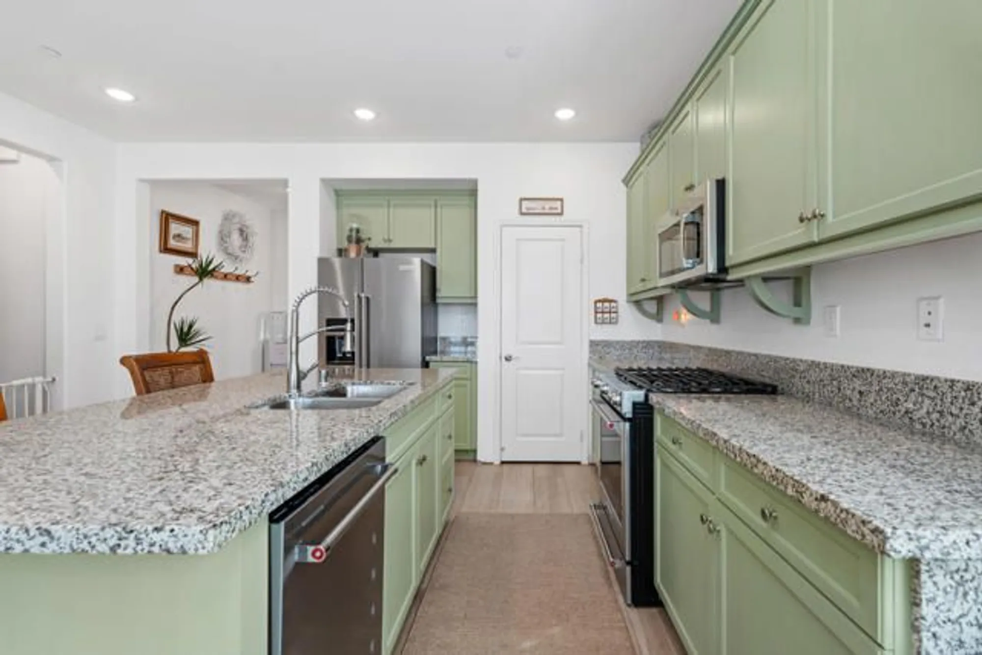 Property Slideshow image 8 of 44 | 85413 giorno ct, Indio, CA, 92203