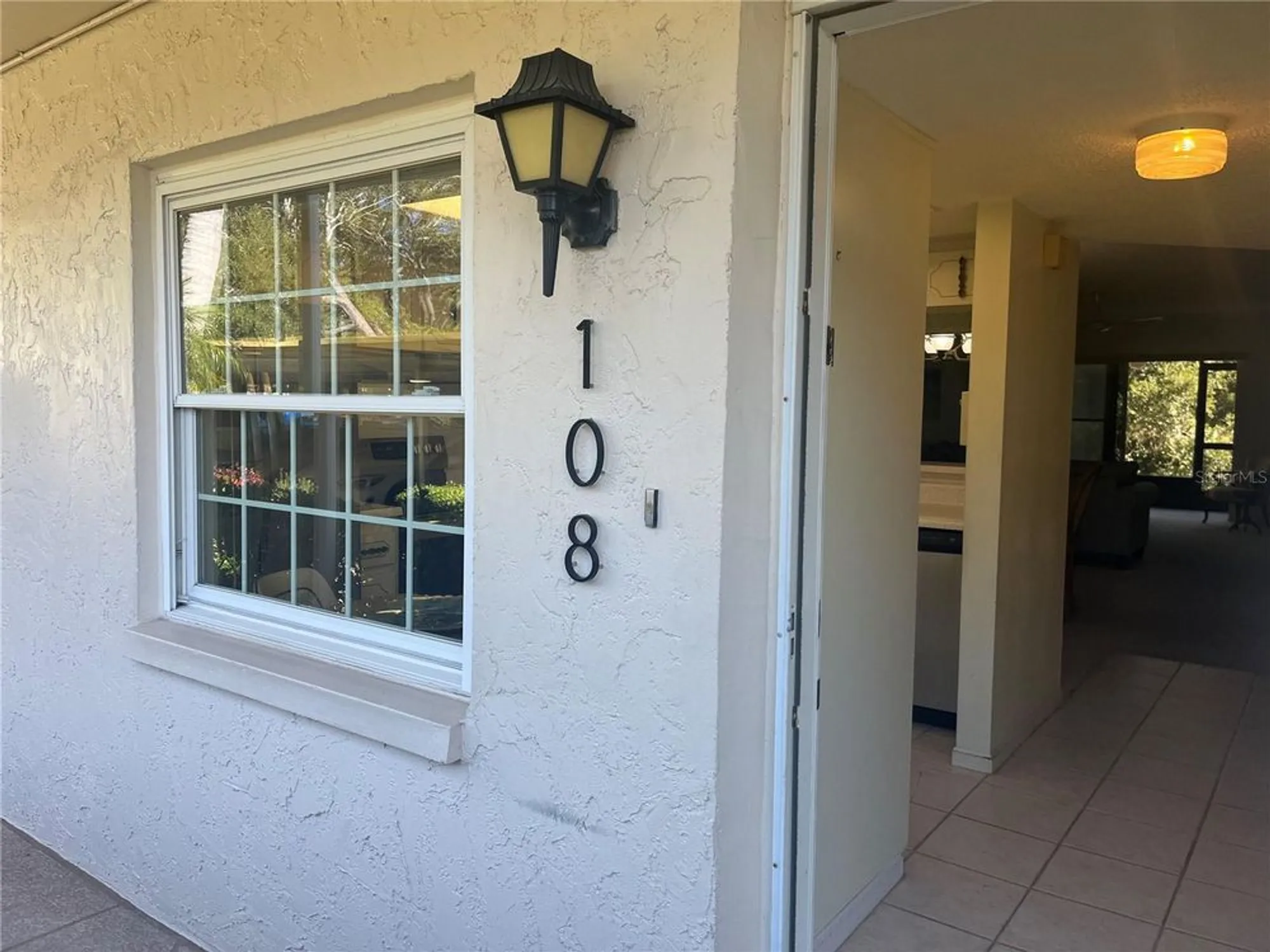 Property Slideshow image 2 of 52 | 840 virginia st 108, Dunedin, FL, 34698