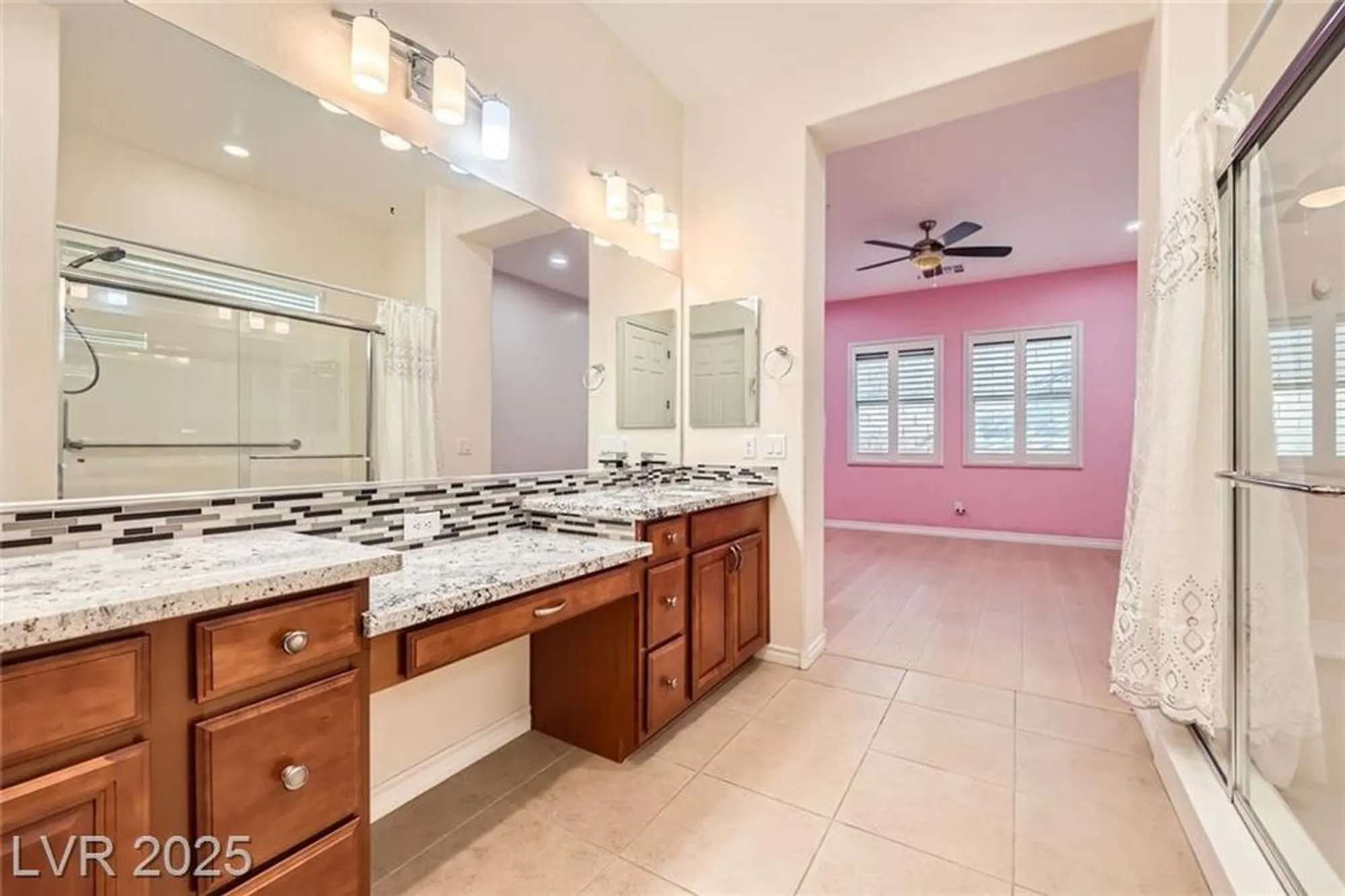 Property Slideshow image 11 of 40 | 429 open hill ave, Henderson, NV, 89011