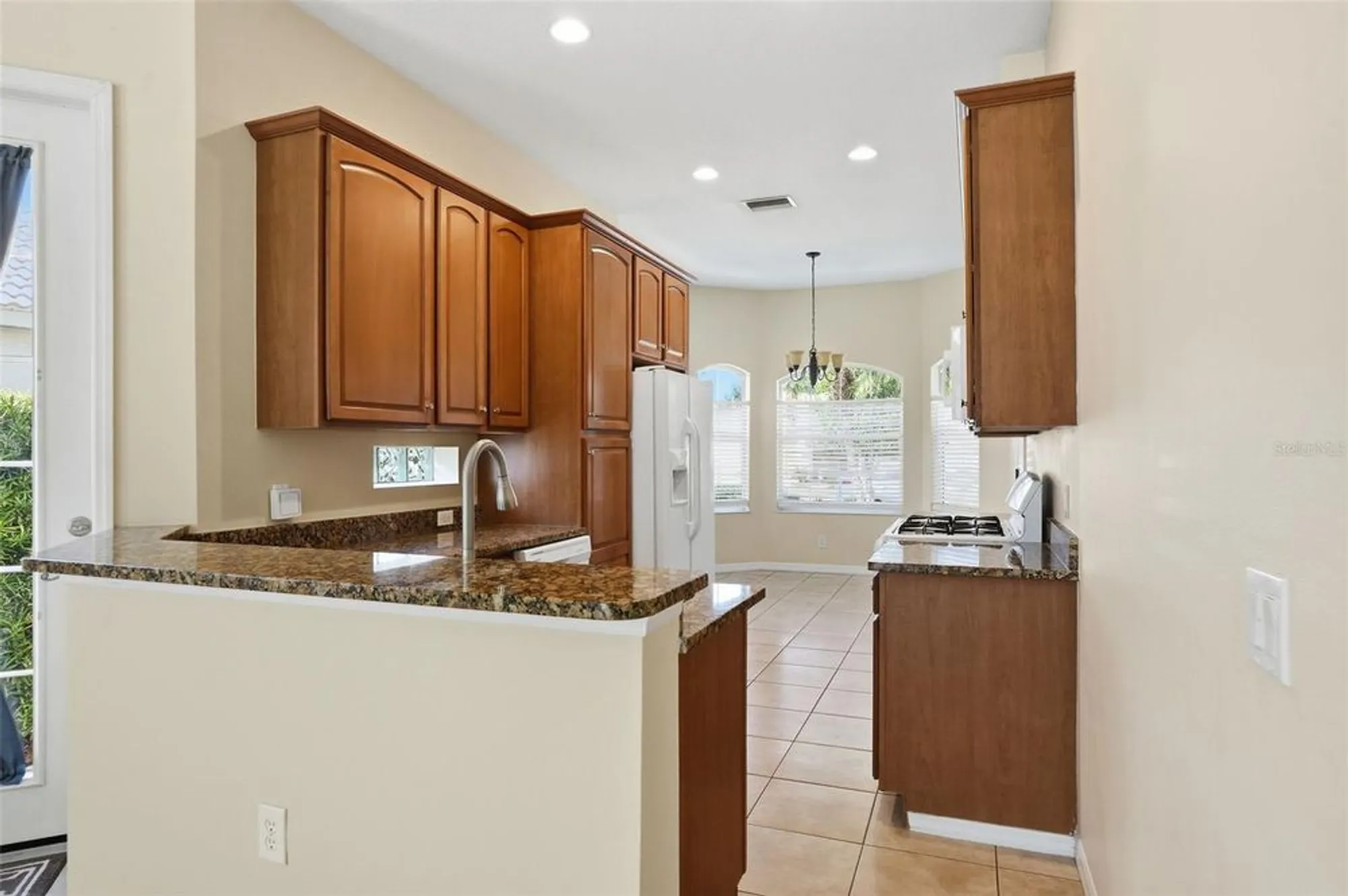 Property Slideshow image 7 of 36 | 6431 wingspan way, Bradenton, FL, 34203
