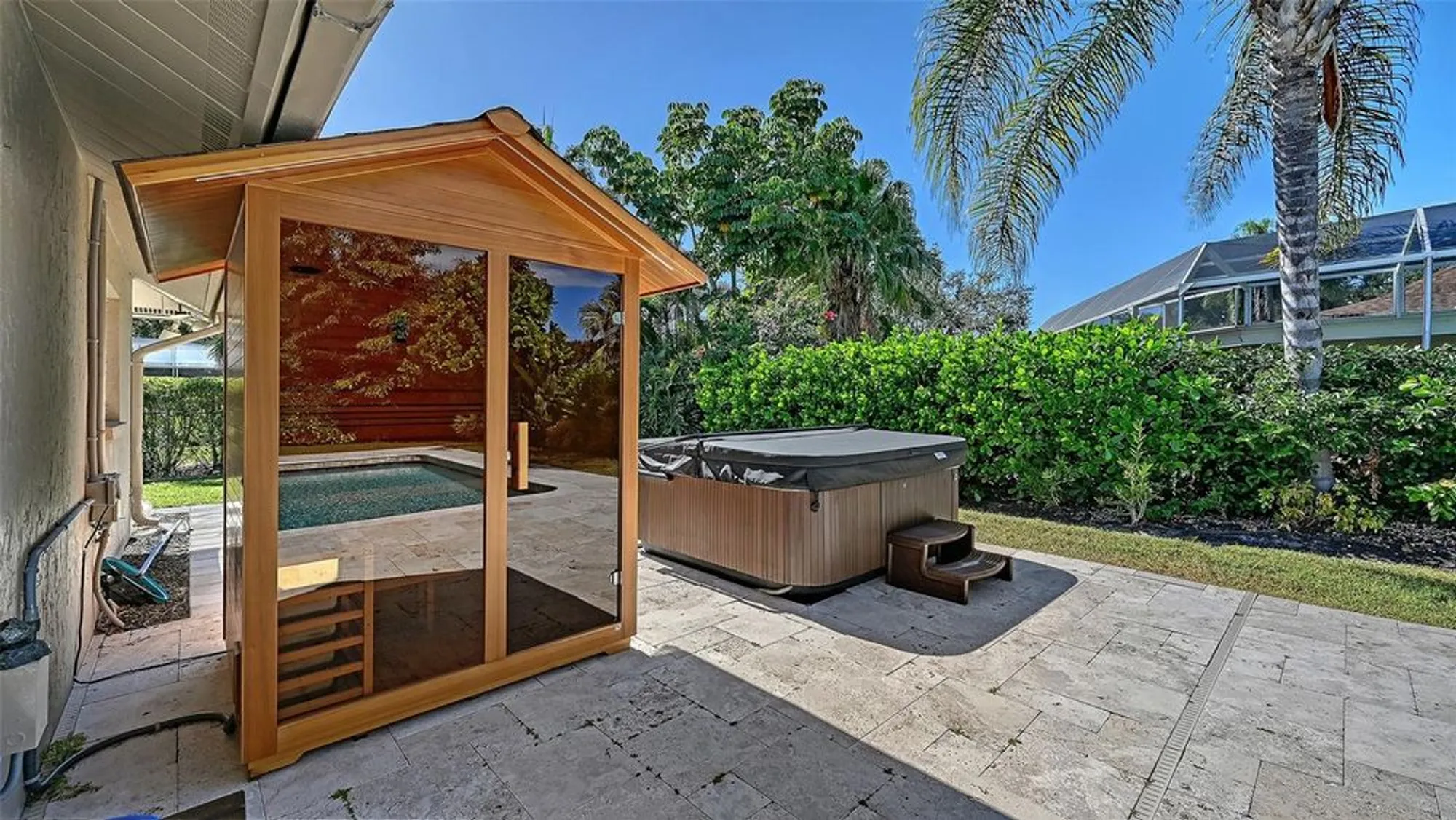 Property Slideshow image 37 of 64 | 8010 conservatory dr, Sarasota, FL, 34243