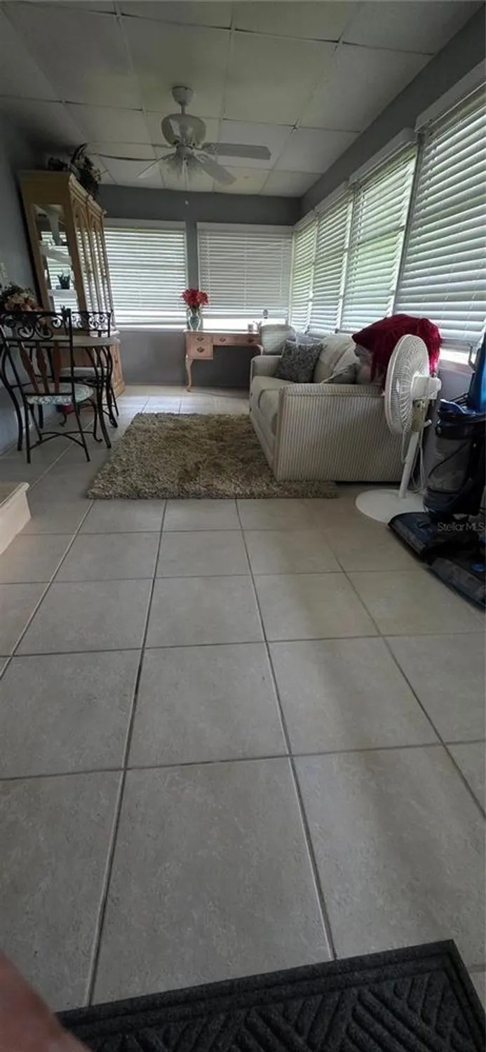 Property Slideshow image 9 of 15 | 804 maple ln, Lady Lake, FL, 32159