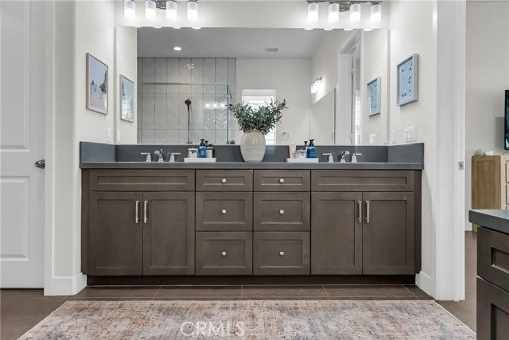 Property Slideshow image 26 of 44 | 11686 oakton way, Corona, CA, 92883