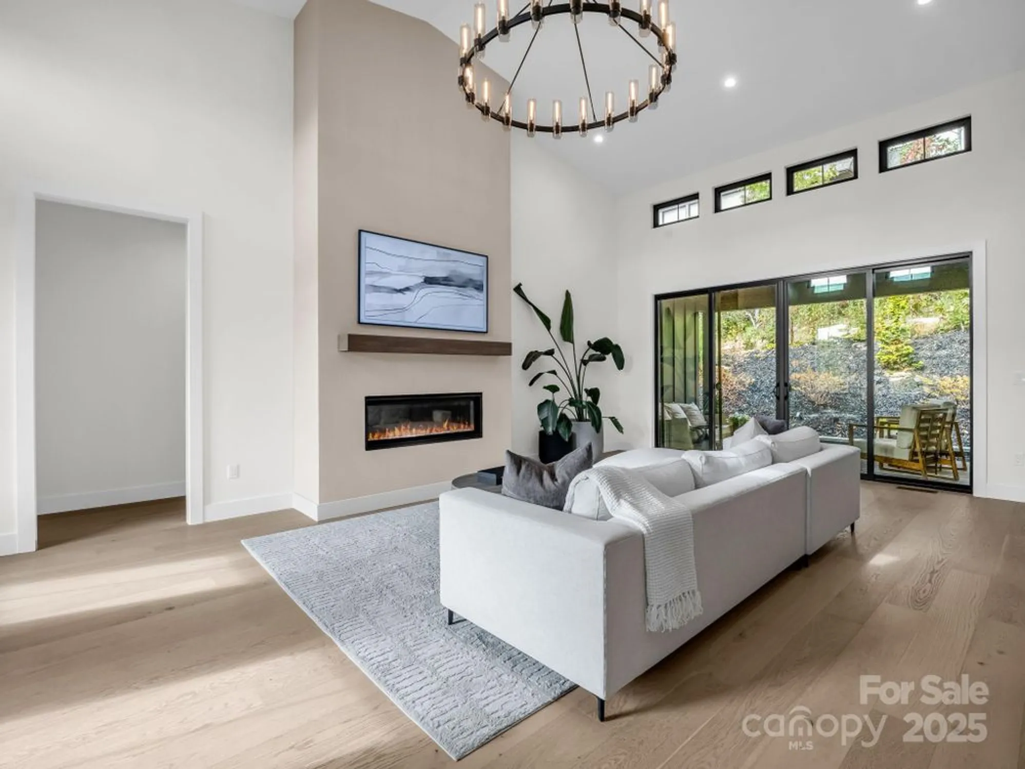 Property Slideshow image 15 of 48 | 123 millbrae loop, Hendersonville, NC, 28791