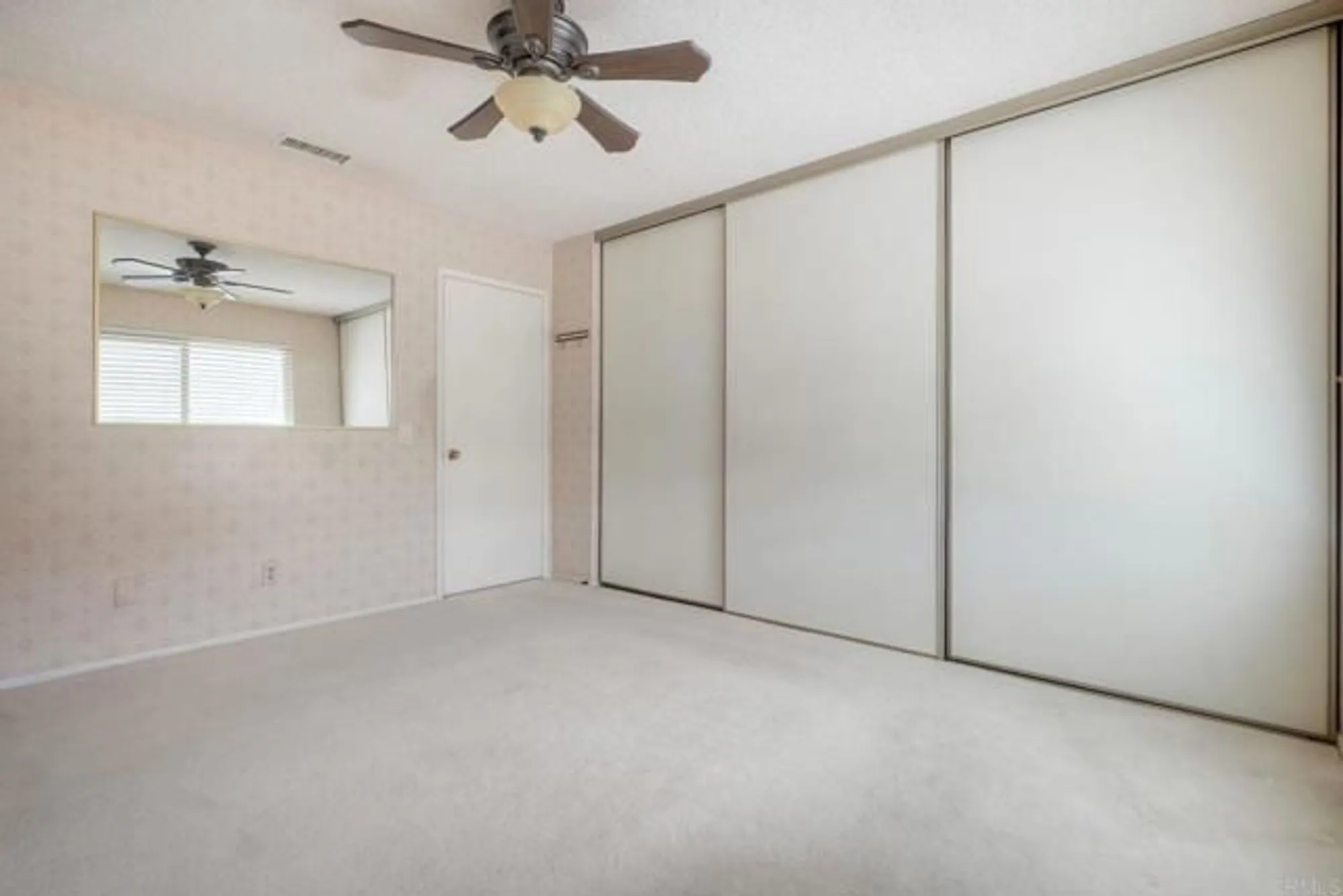 Property Slideshow image 16 of 30 | 1410 panorama ridge rd, Oceanside, CA, 92056