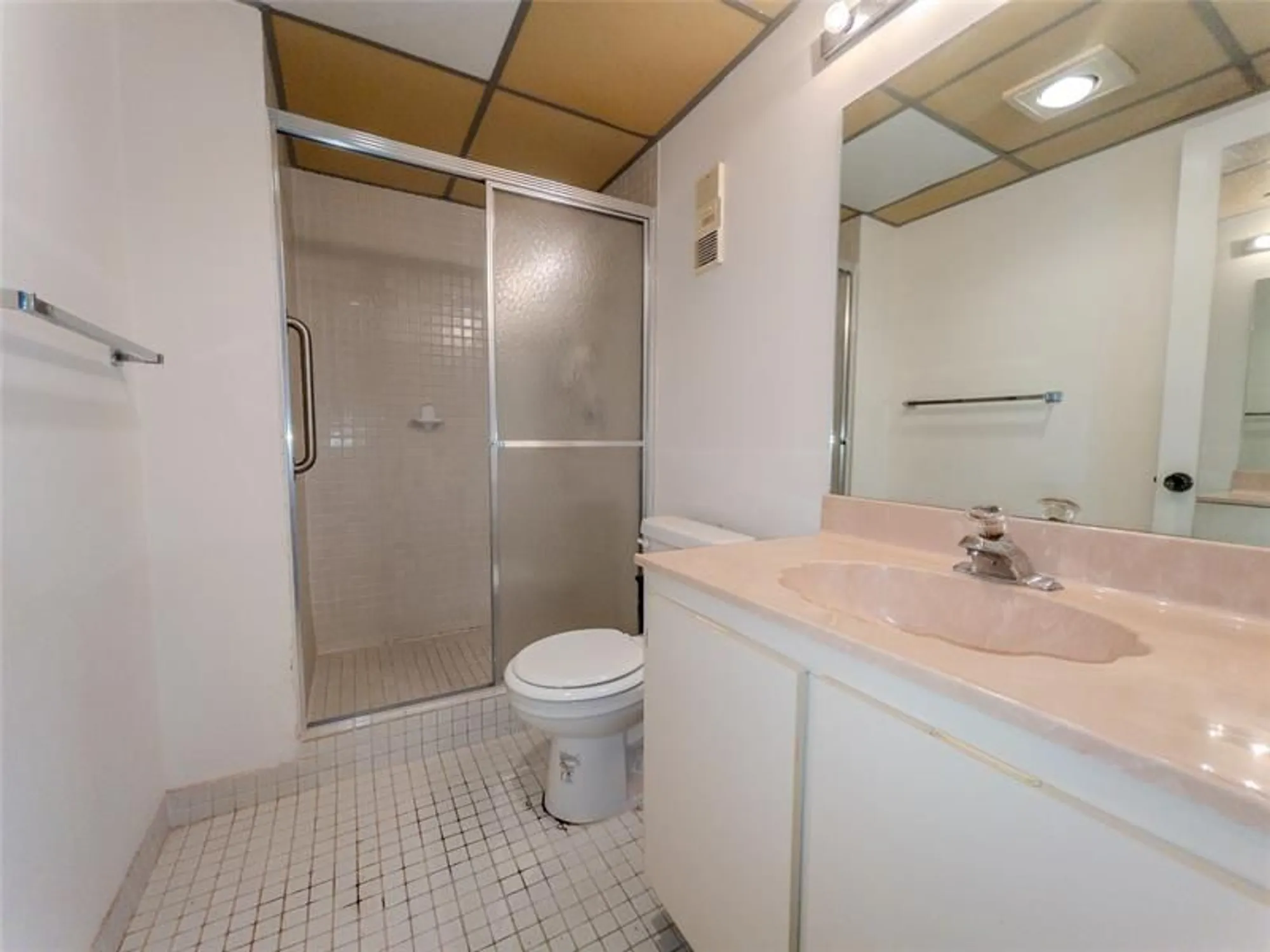 Property Slideshow image 21 of 41 | 7516 ashmont cir 104, Tamarac, FL, 33321