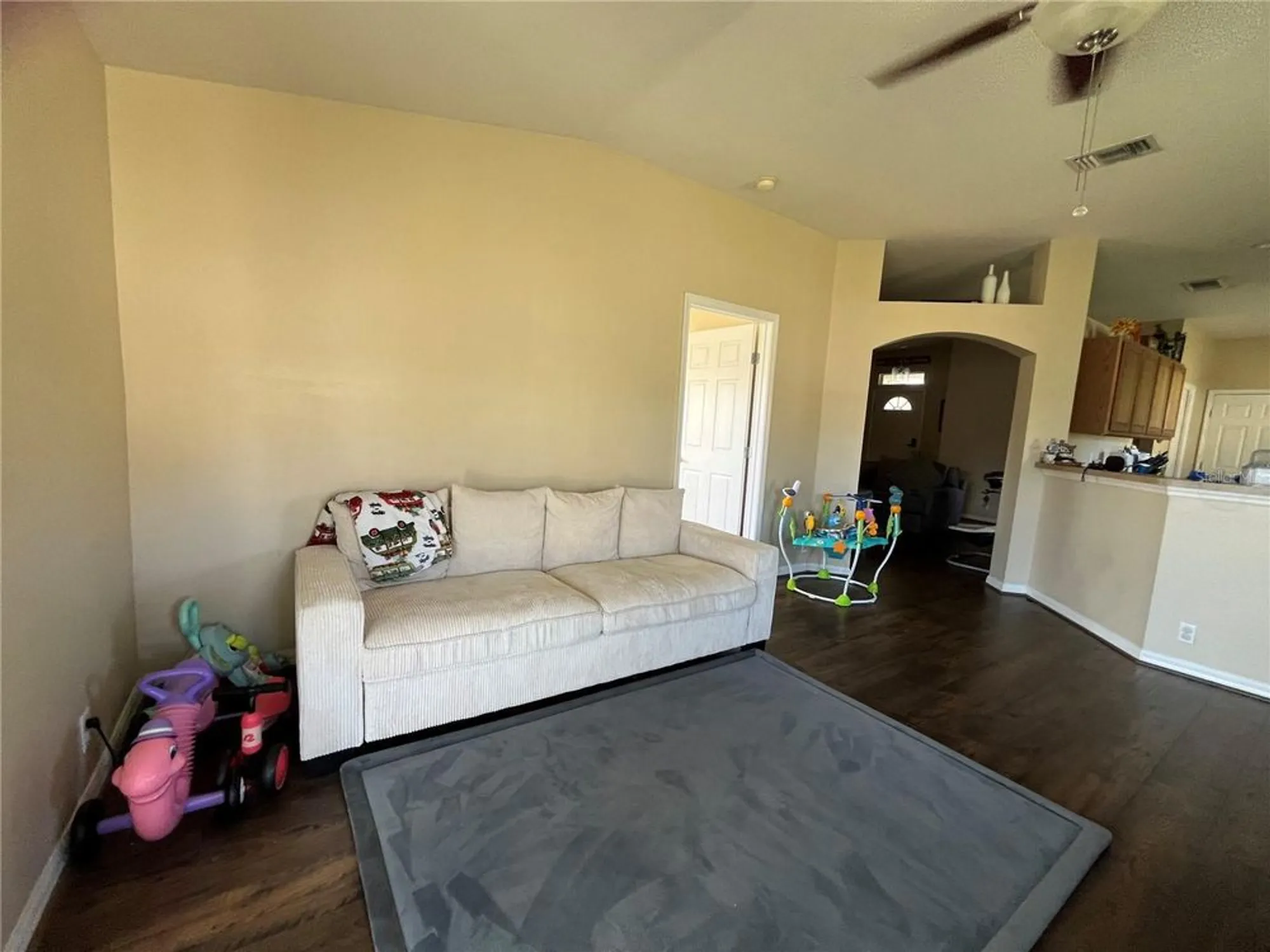 Property Slideshow image 18 of 63 | 3833 whistlewood cir, Lakeland, FL, 33811
