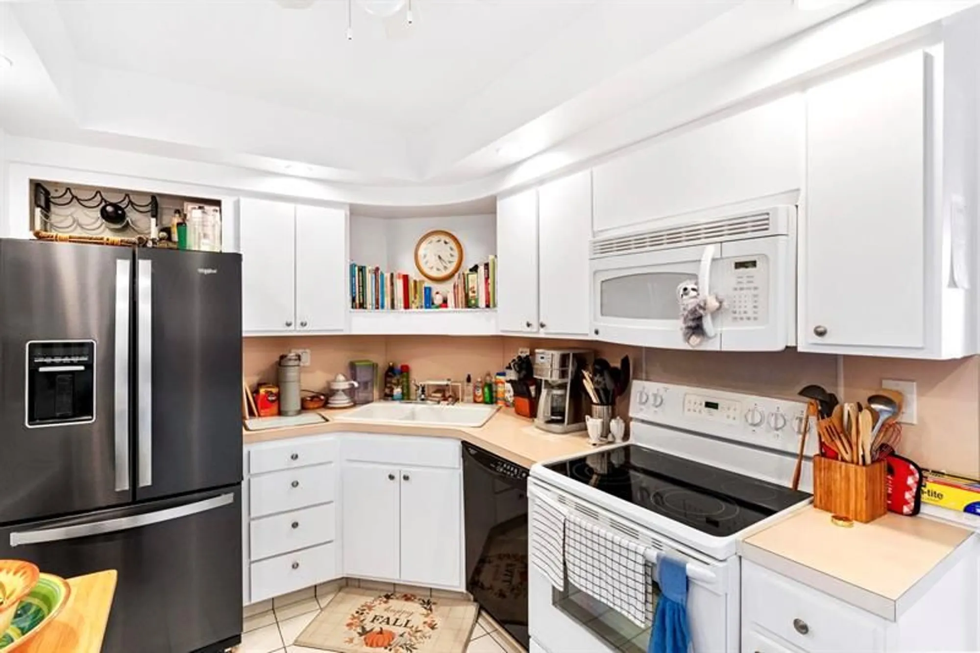 Property Slideshow image 6 of 27 | 3333 ne 34th st apt 1504, Fort Lauderdale, FL, 33308