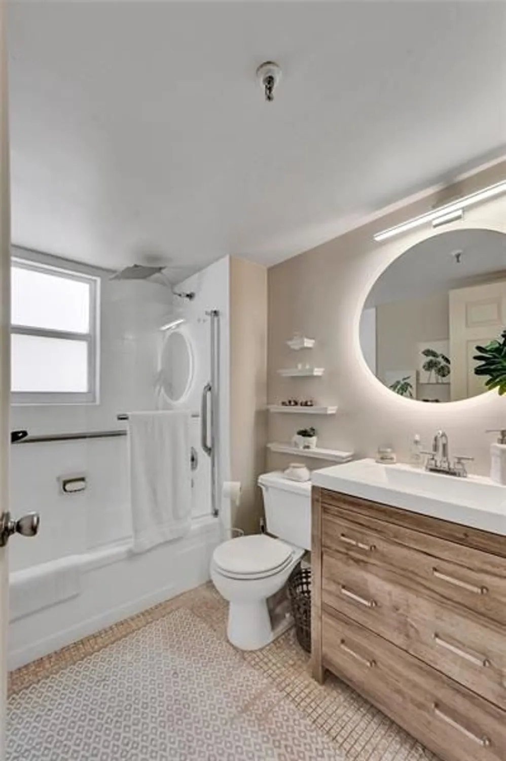 Property Slideshow image 19 of 31 | 14527 bonaire blvd 701, Delray Beach, FL, 33446