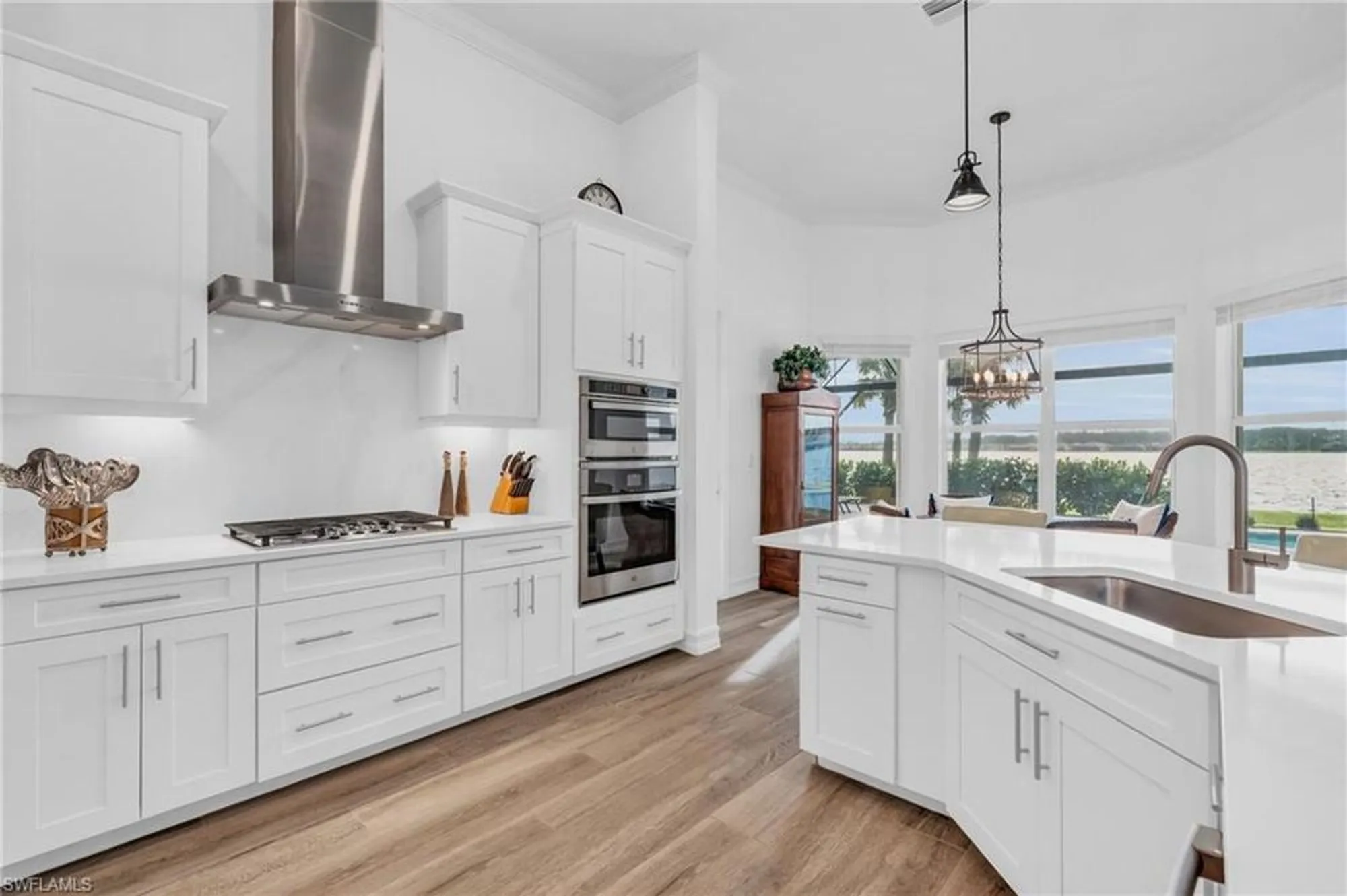 Property Slideshow image 19 of 46 | 14044 blue bay cir, Fort Myers, FL, 33913