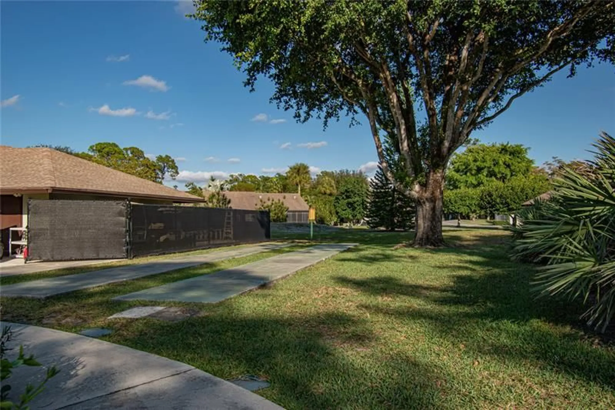 Property Slideshow image 42 of 64 | 381 ottawa ct, Royal Palm Beach, FL, 33411